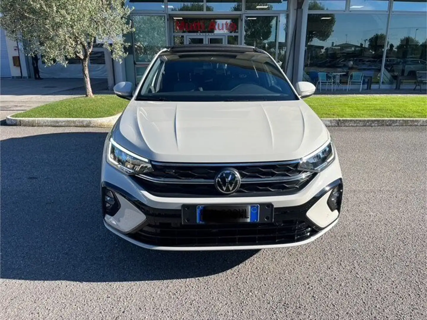 Volkswagen Taigo Taigo 1.0 TSI 110 CV R-Line Grigio - 2