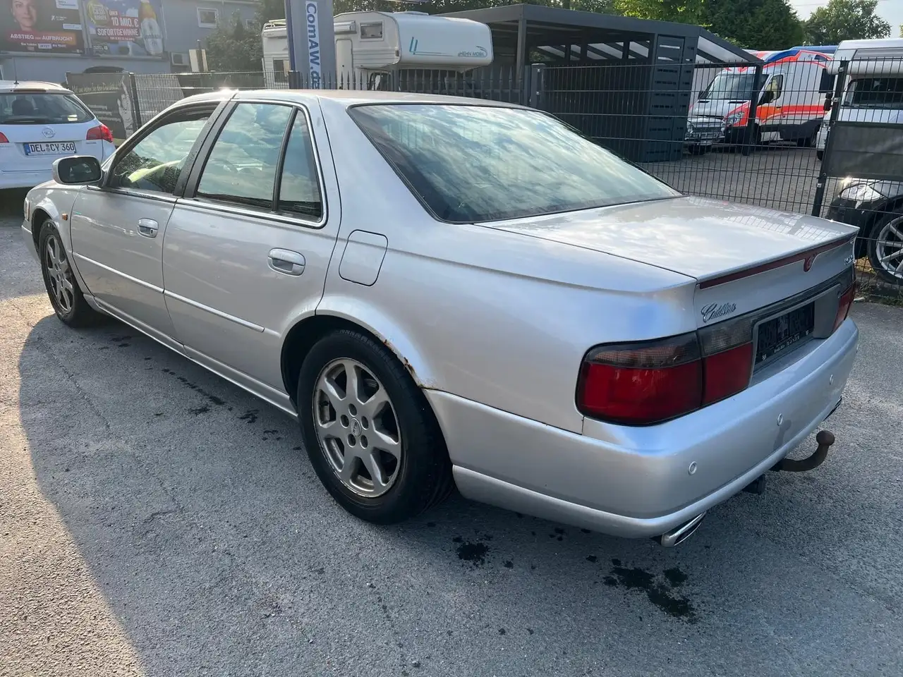 Cadillac STS
