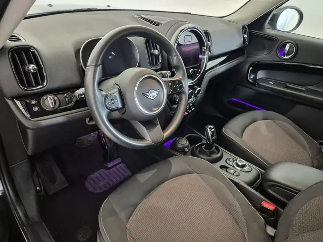 Mini Cooper Cooper view 7