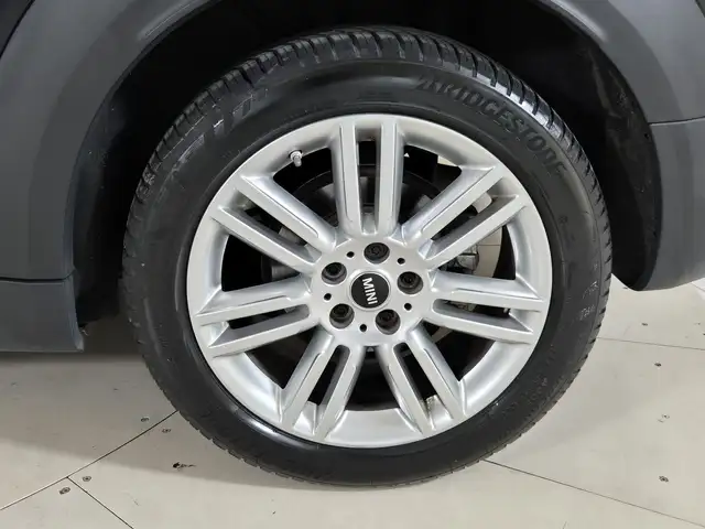 Mini Cooper Cooper view 15
