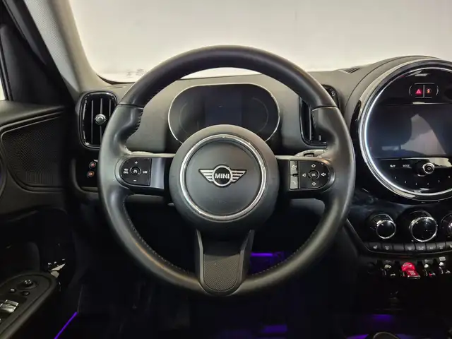Mini Cooper Cooper view 10