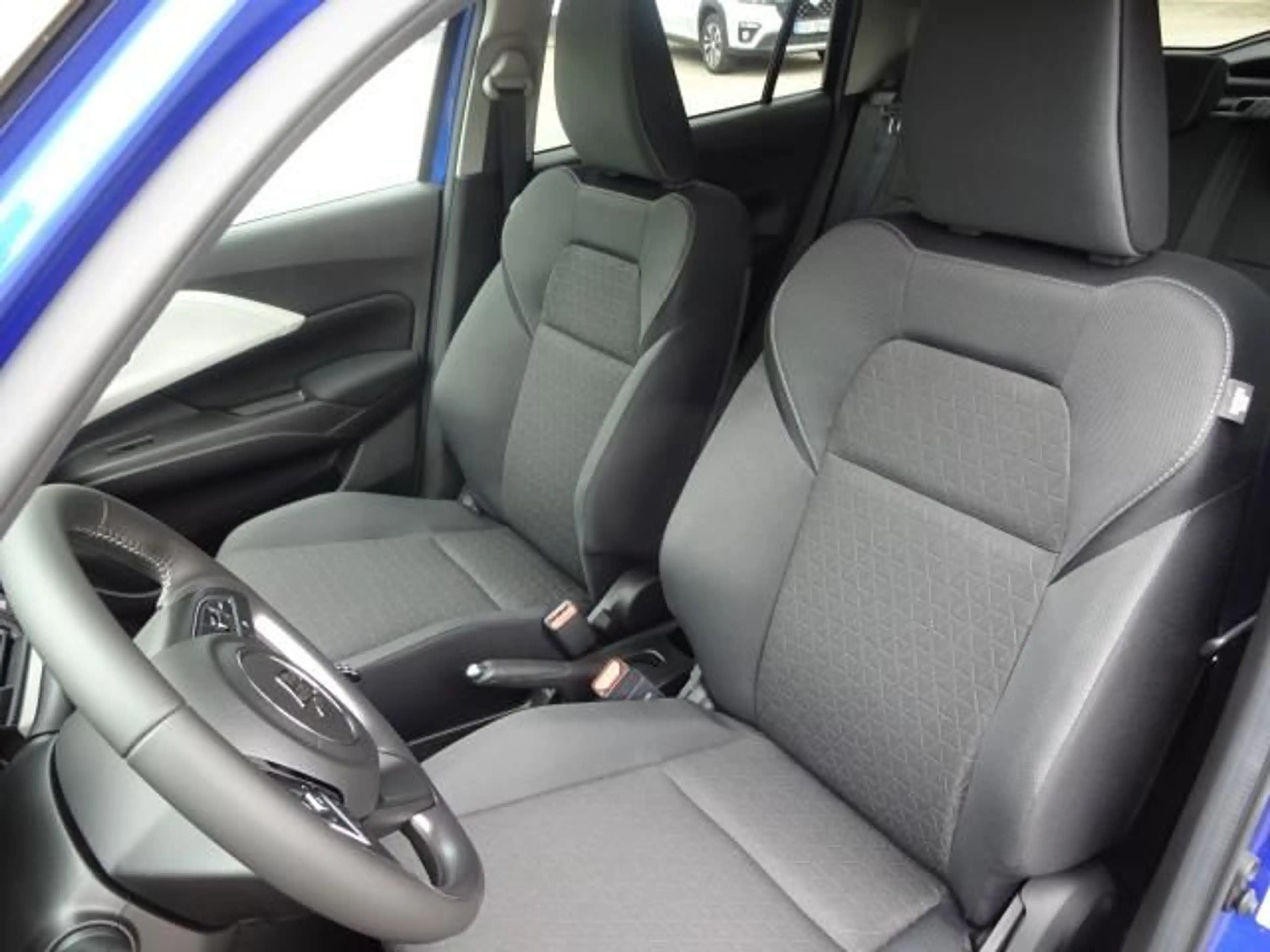 Suzuki Swift SWIFT 1.2 DUALJET ALLGRIP COMFORT NAVI SITZHEIZ. — photo 14