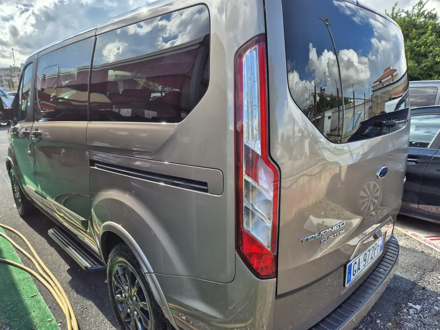 Ford Tourneo Custom titanium Marrone - 2