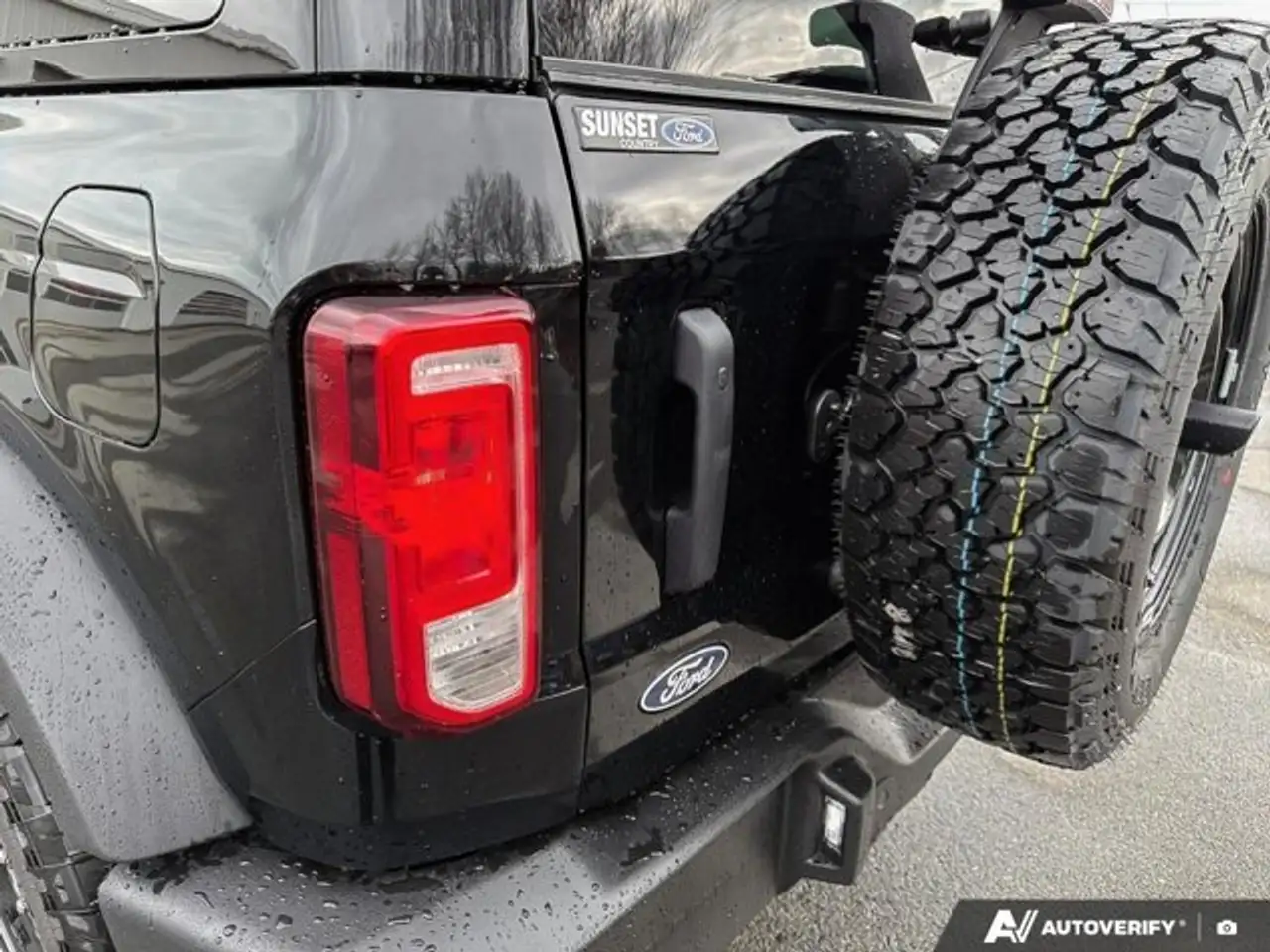 Ford Bronco снимка Ford Bronco