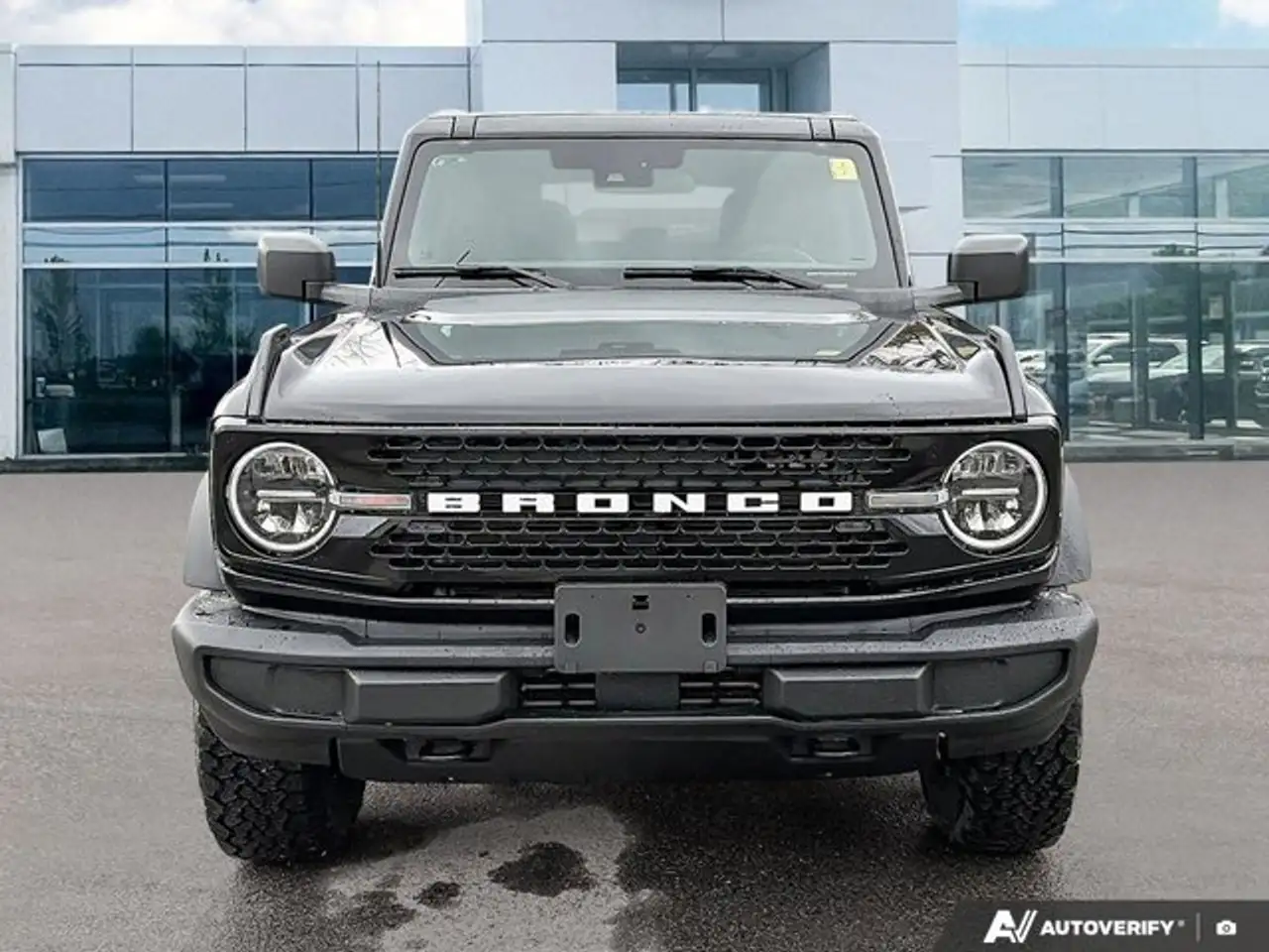 Ford Bronco снимка Ford Bronco