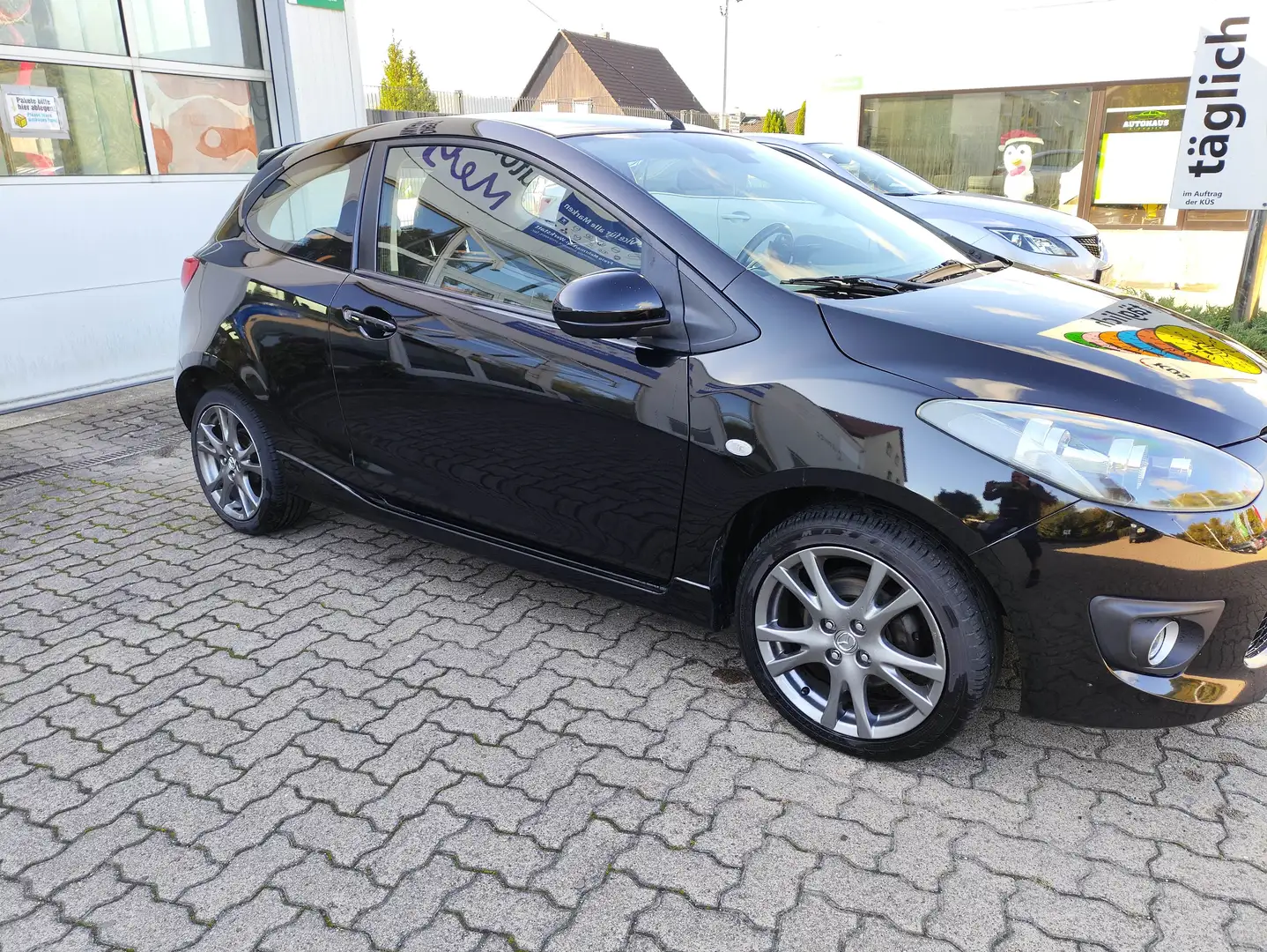 Mazda 2 1.3 Dynamic Sport (3-trg.) Winterreifen auf Felge Schwarz - 2