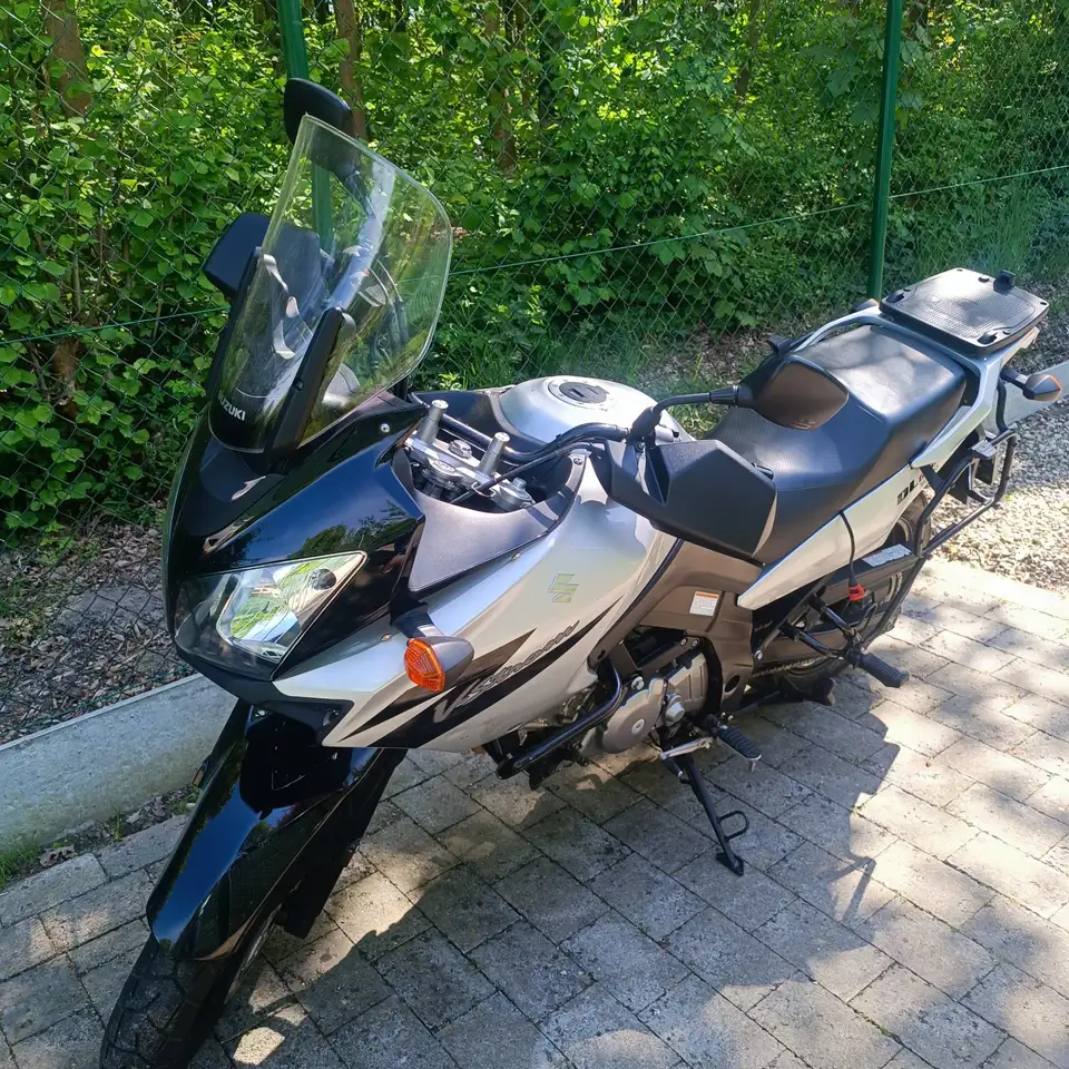 Suzuki V-Strom 650