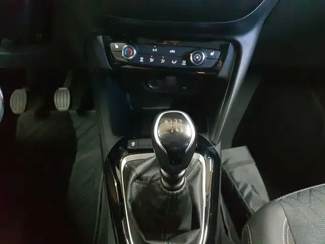 Opel Corsa view 10