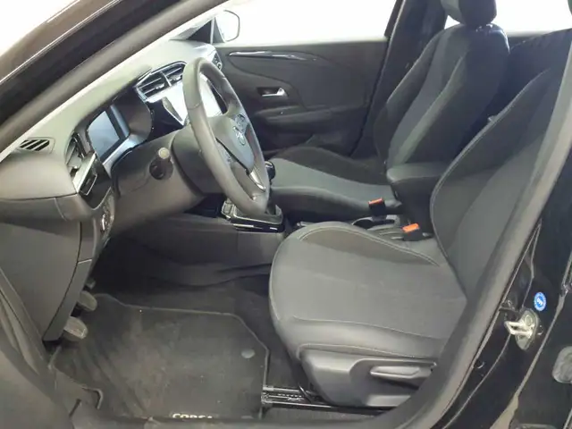 Opel Corsa view 8
