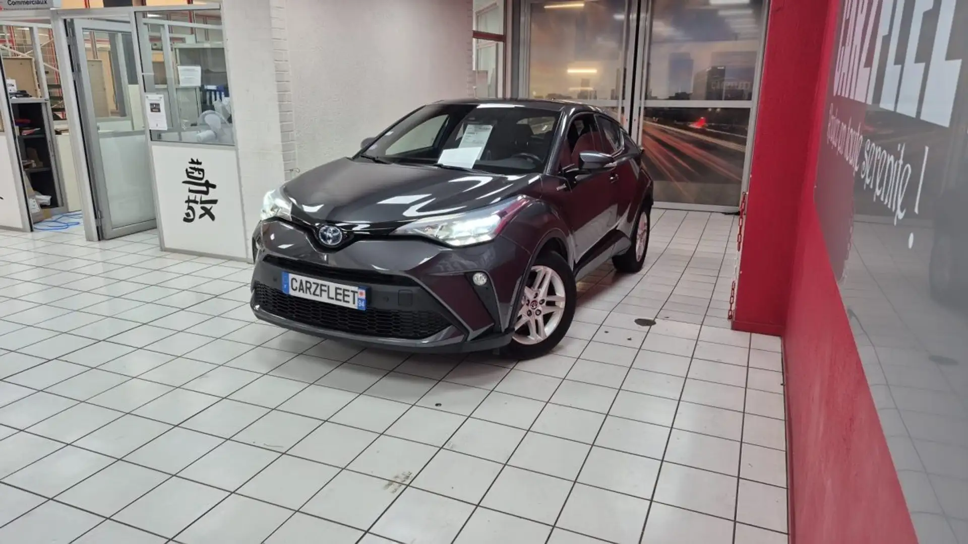 Toyota C-HR SUV HYBRIDE 122cv DYNAMIC BUSINESS/1 ERE MAIN/TVA RECUP Grau - 2