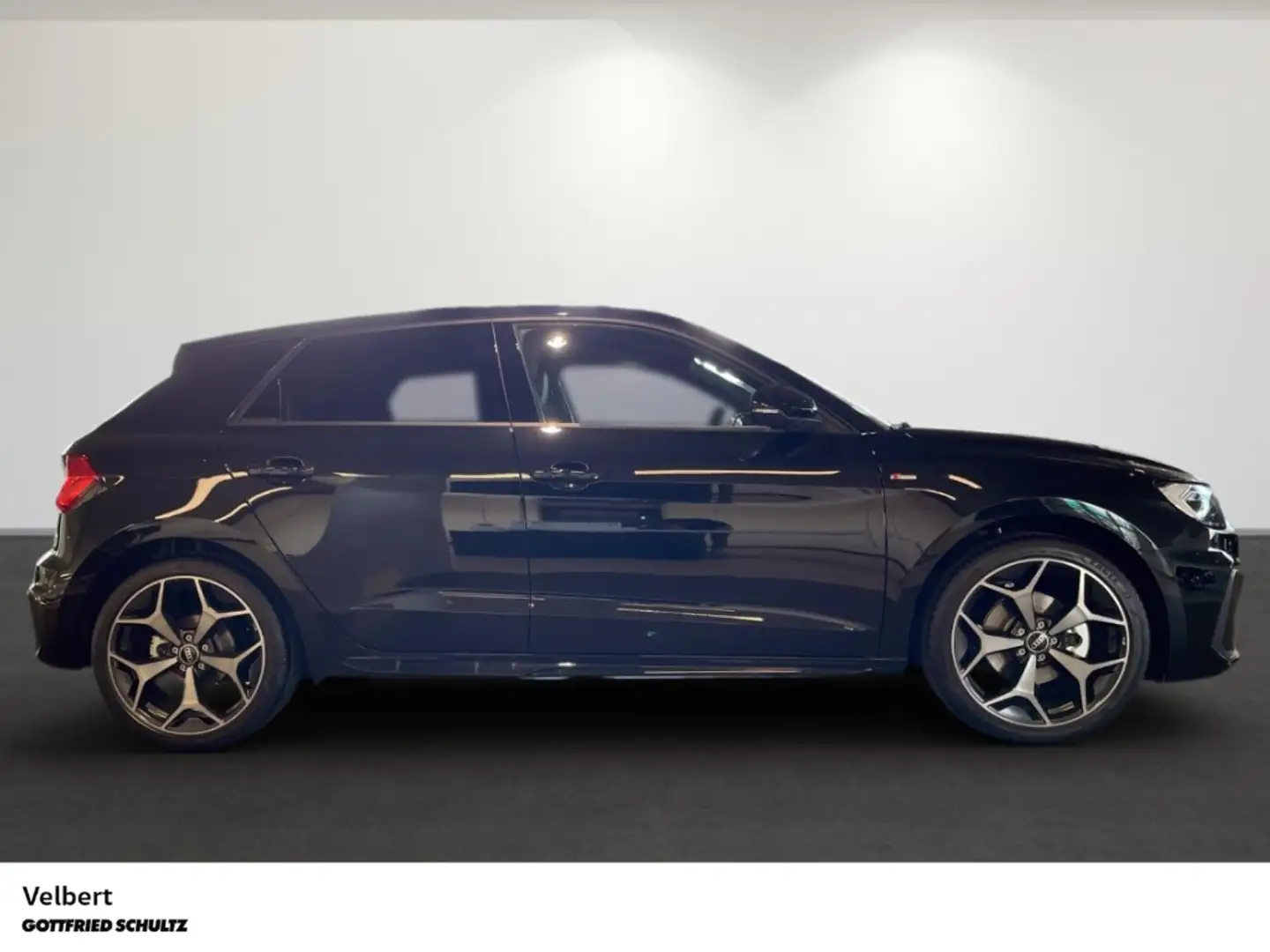 Audi A1 Sportback S-Line #Black S-Line# Black - 2