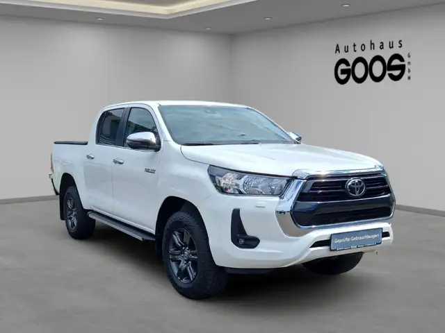 Toyota Hilux view 7
