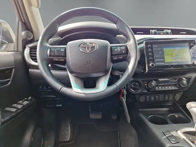 Toyota Hilux view 14