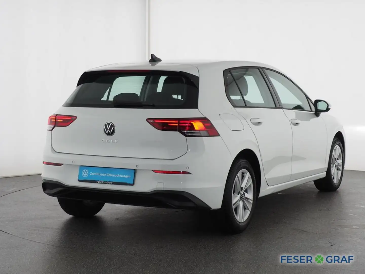 Volkswagen Golf 1.5 TSI Life LED ACC PDC Sitzheizung Navi Blanc - 2