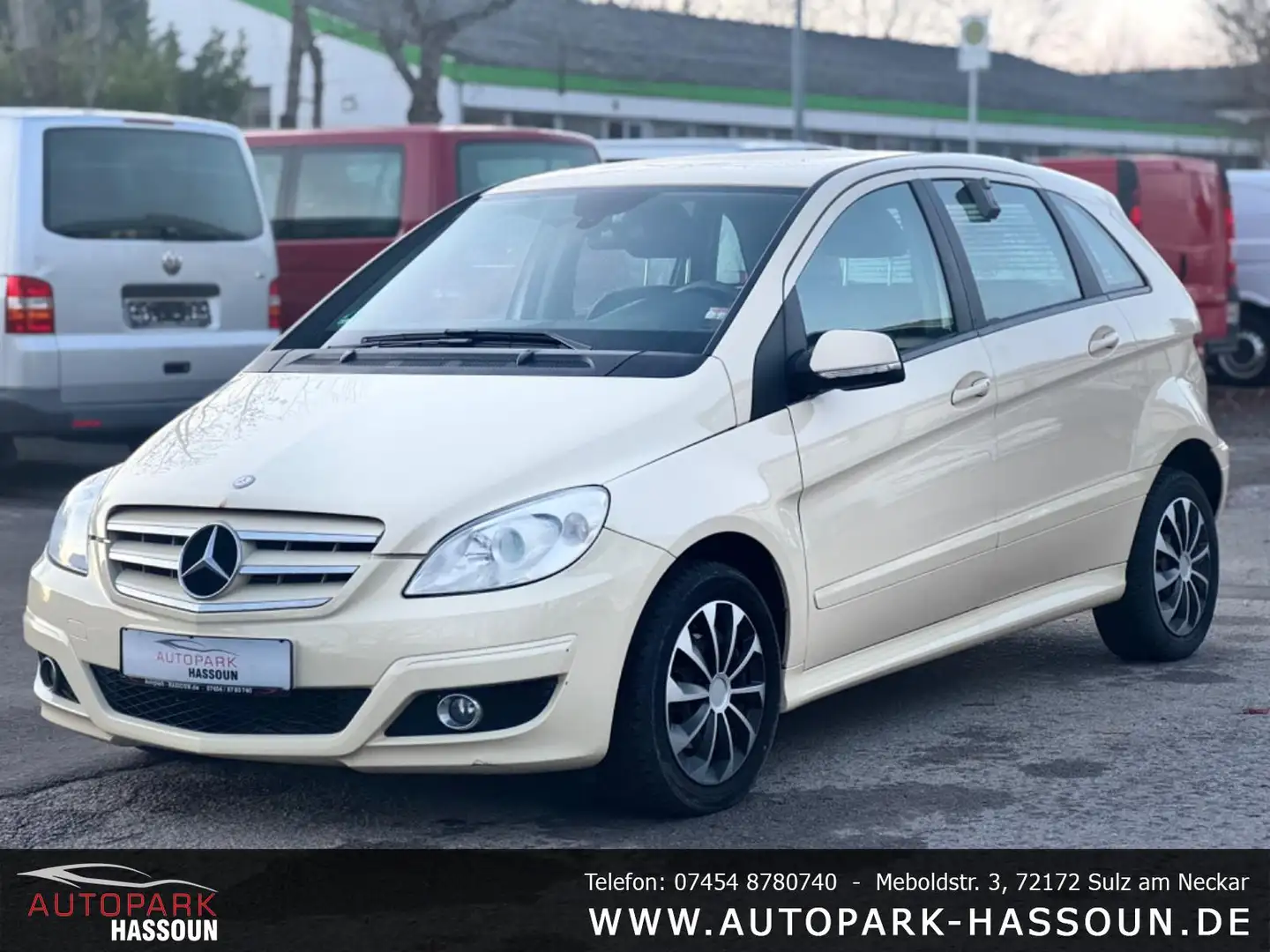 Mercedes-Benz B 180 NGT Tempo Multi SHZ Klima Gelb - 1