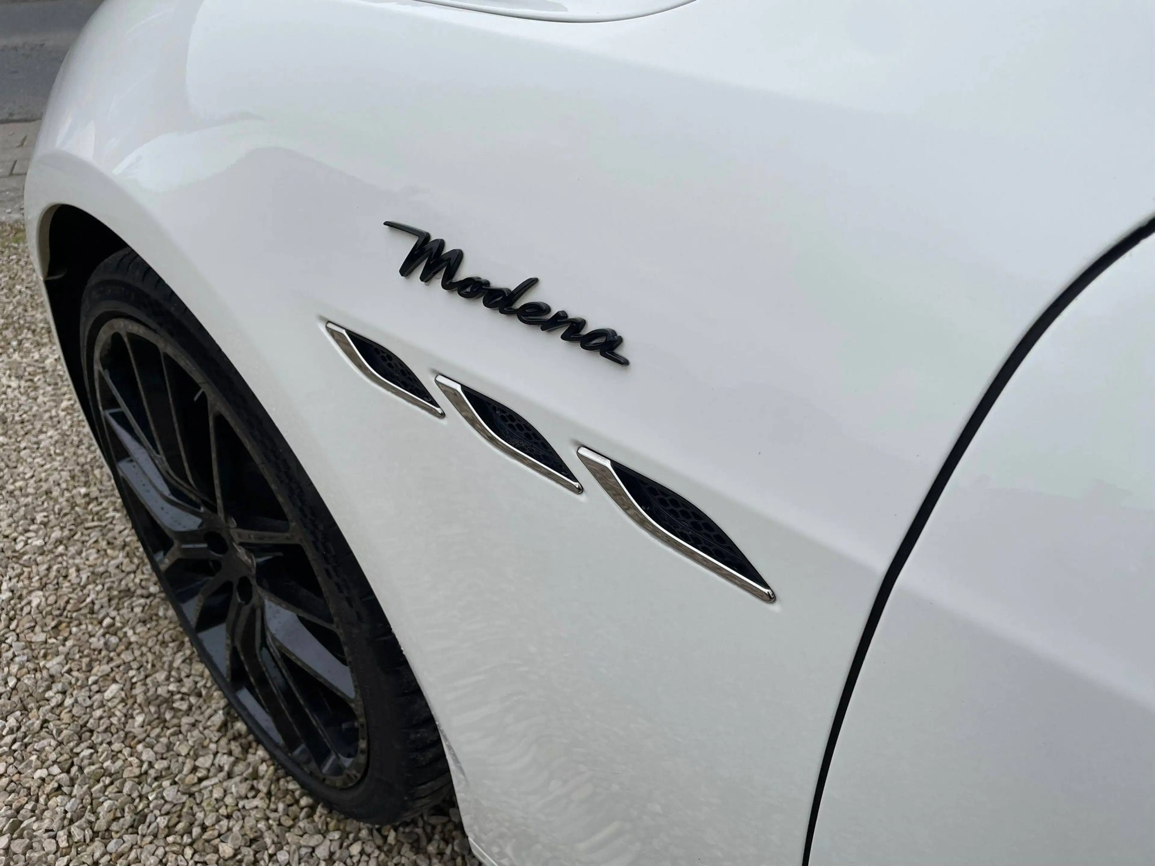 Maserati Ghibli Ghibli 3.0 V6 BiTurbo S Q4 Modena*Carplay*Cruise*Pano/Open Dak*Harman Kardon — photo 7