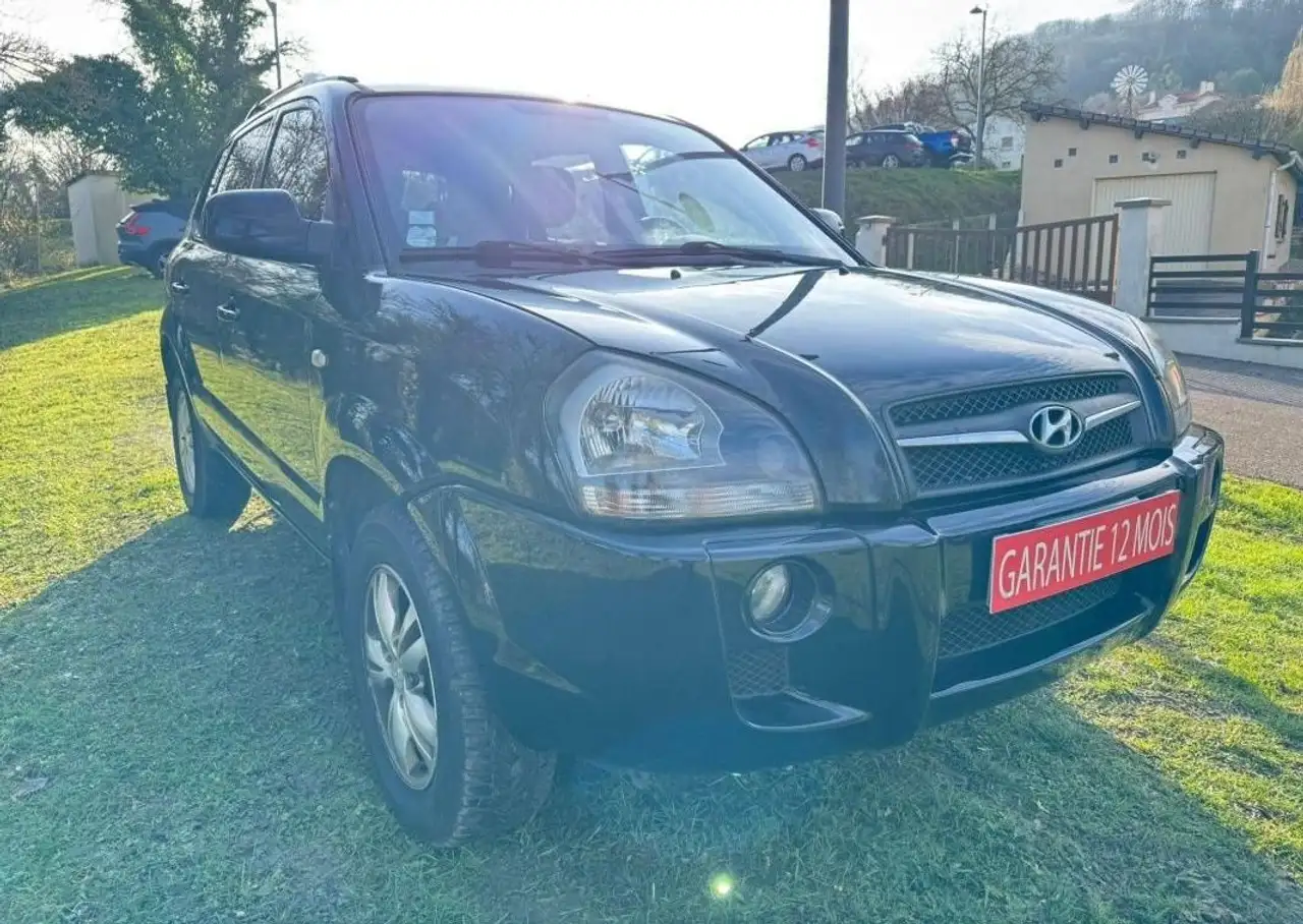 Hyundai TUCSON 2,0l 140 cv 2WD \u0026 attelage Gtie 12 