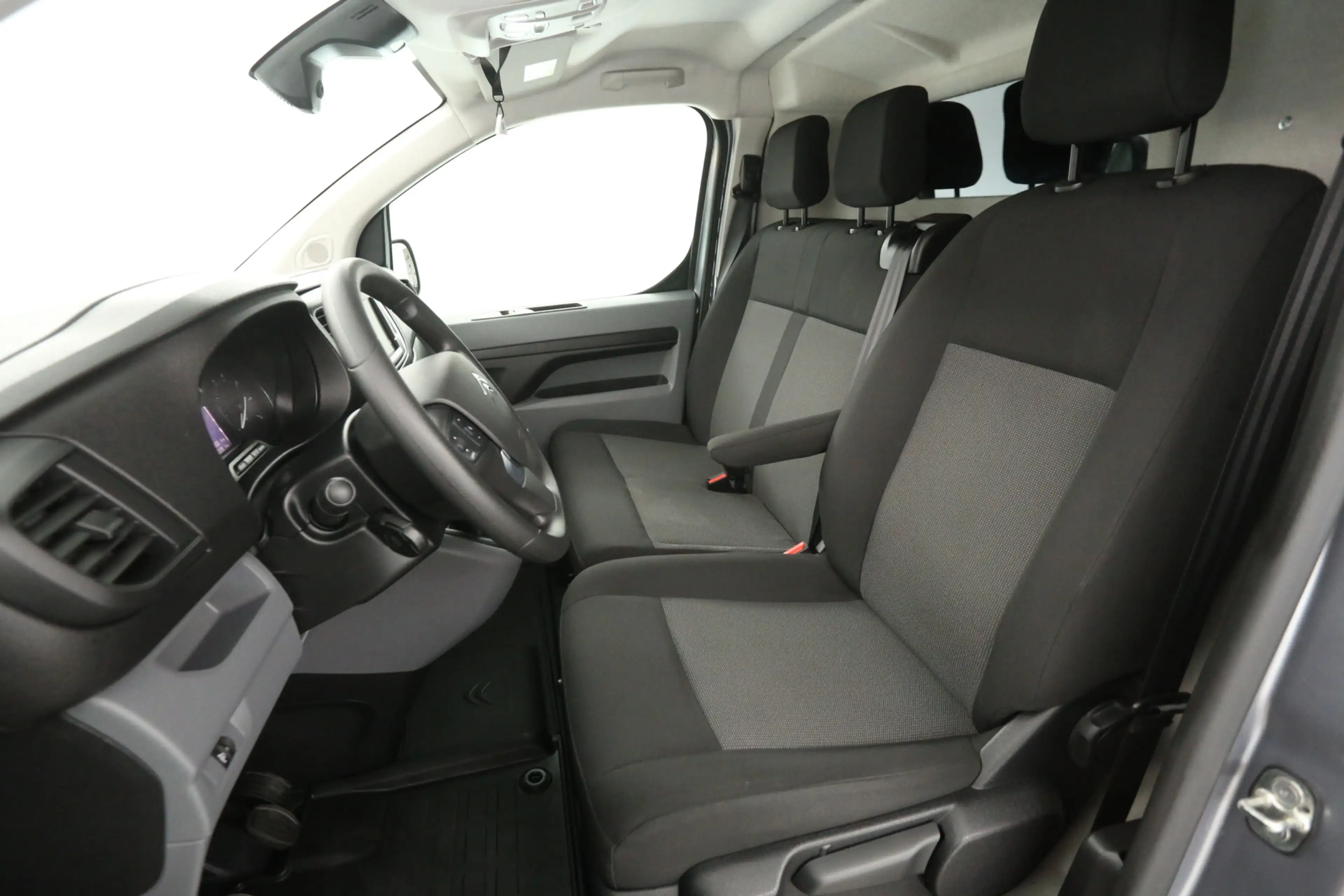 Citroen Jumpy 1.5 BlueHDI L2H1 | Airco | Cruise | Carplay | 3 Zi — photo 9