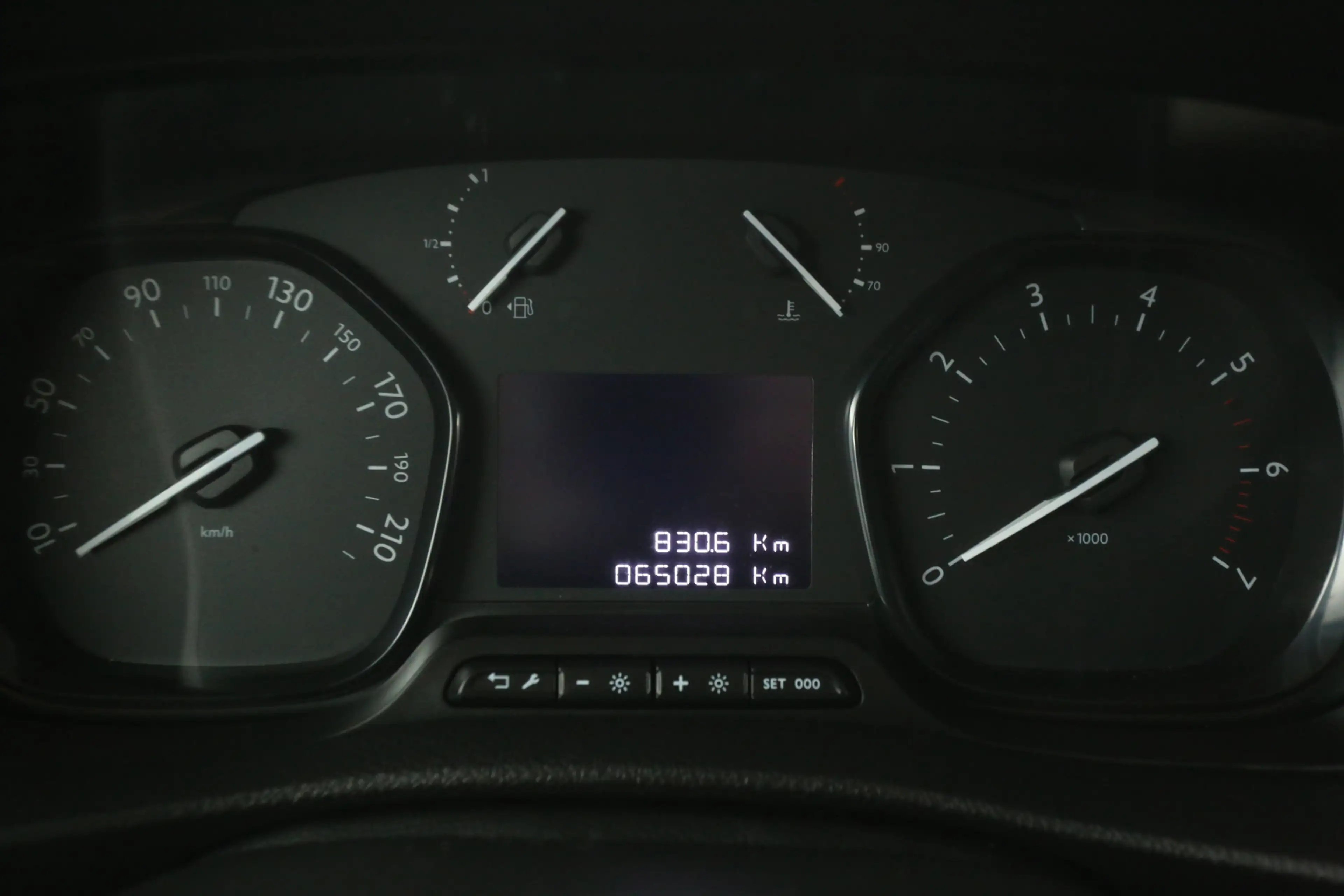 Citroen Jumpy 1.5 BlueHDI L2H1 | Airco | Cruise | Carplay | 3 Zi — photo 13