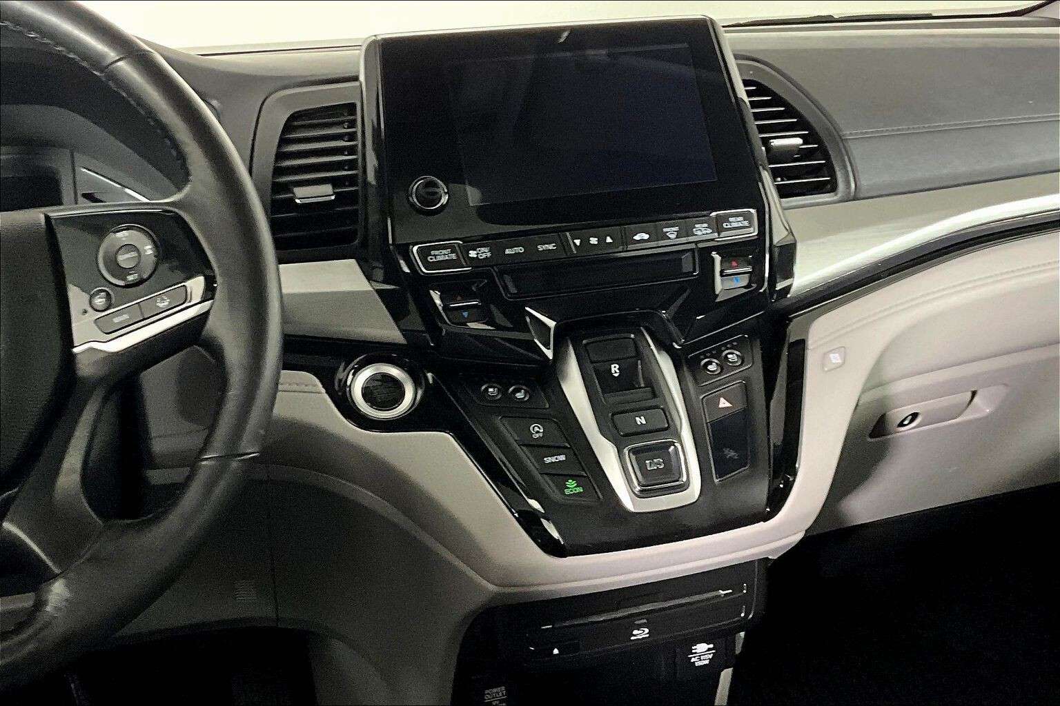 used 2018 Honda Odyssey car, priced at $22,998