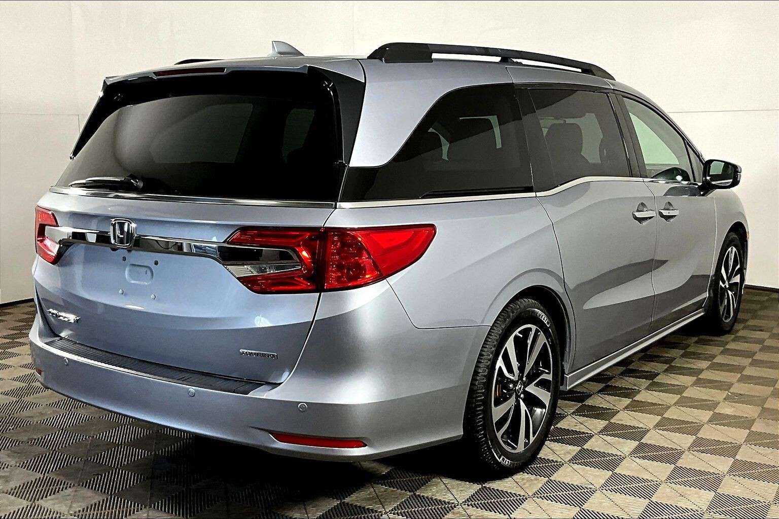 used 2018 Honda Odyssey car, priced at $22,998