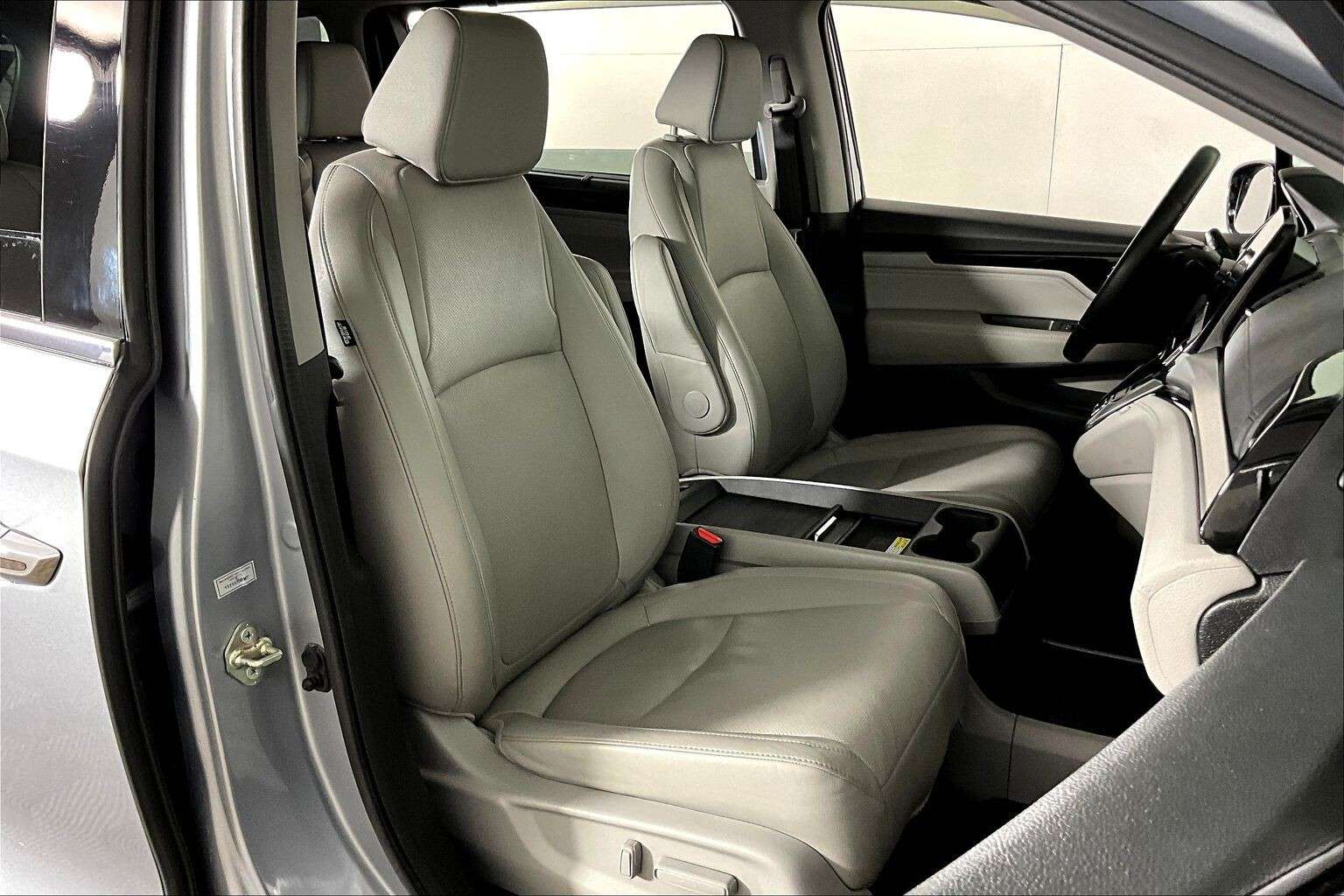used 2018 Honda Odyssey car, priced at $22,998
