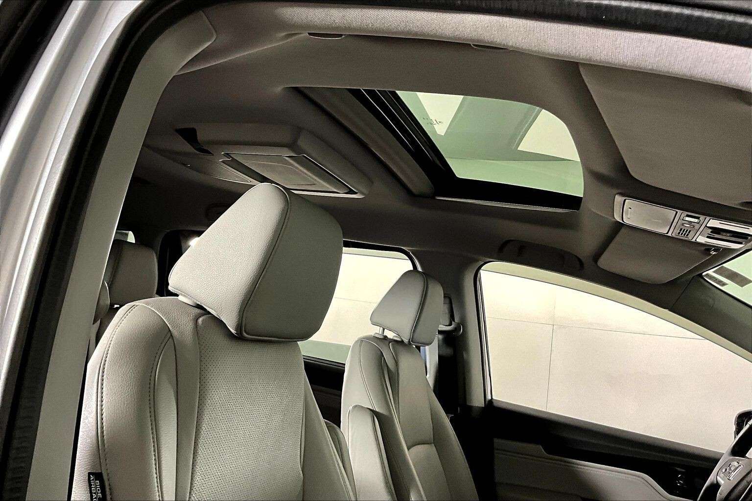 used 2018 Honda Odyssey car, priced at $22,998