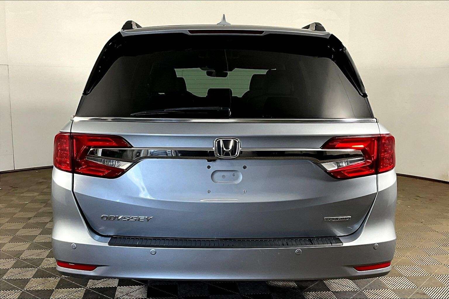used 2018 Honda Odyssey car, priced at $22,998