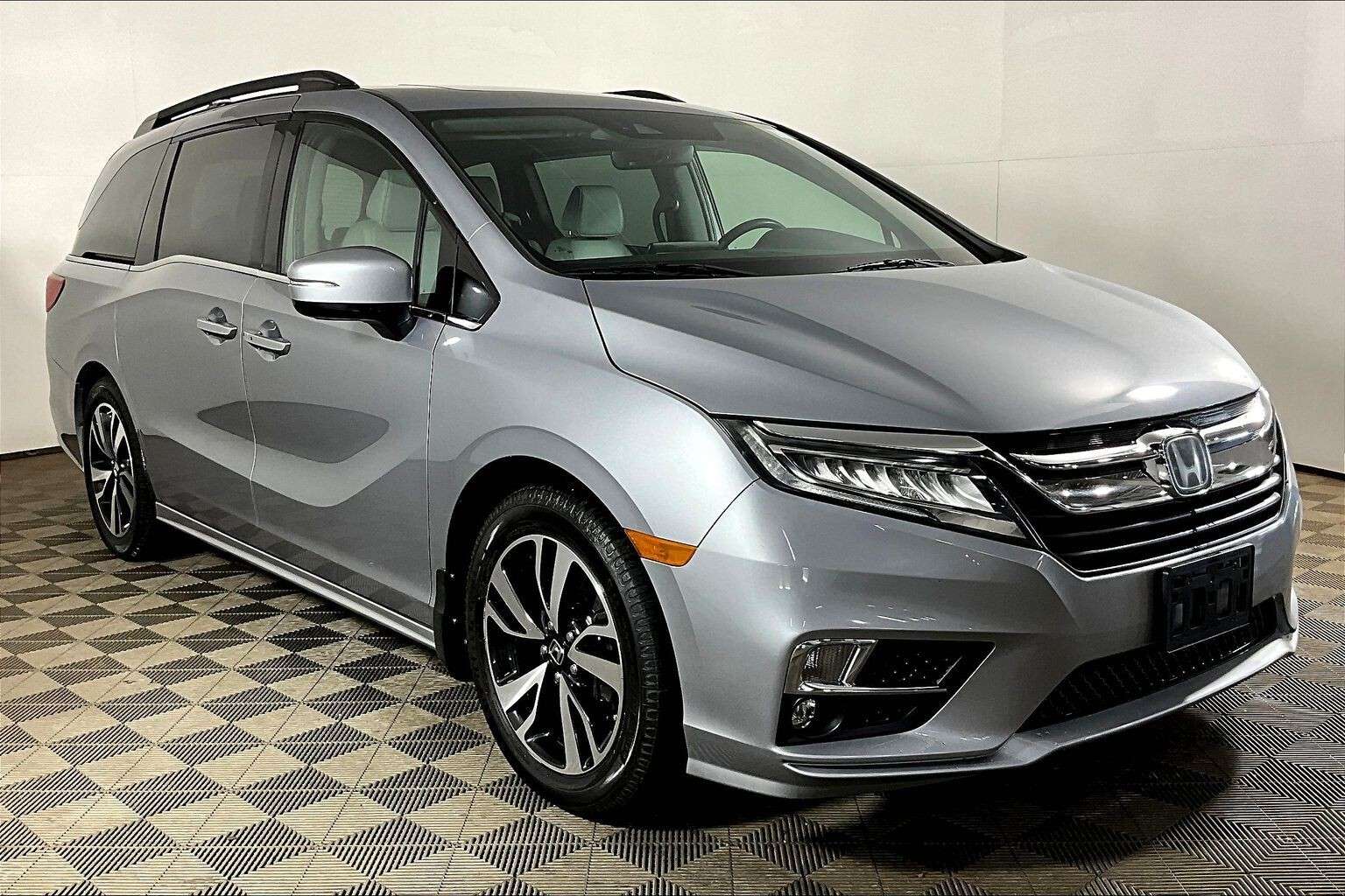used 2018 Honda Odyssey car, priced at $22,998