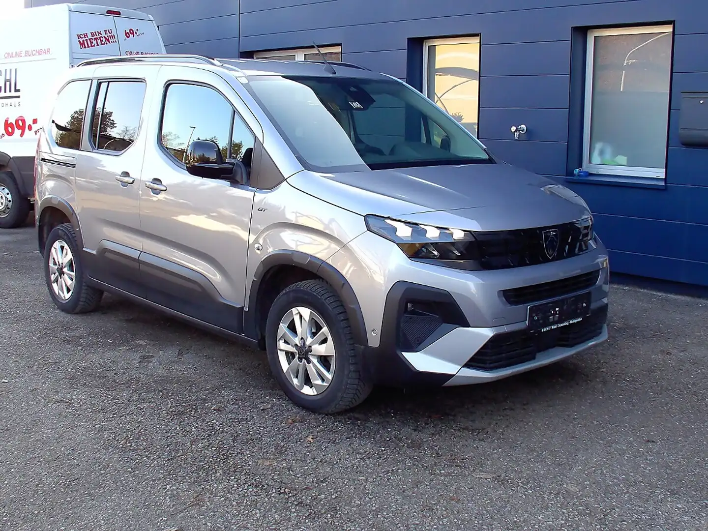 Peugeot Rifter Standard BlueHDI 130 S&S GT EAT8 Grau - 2