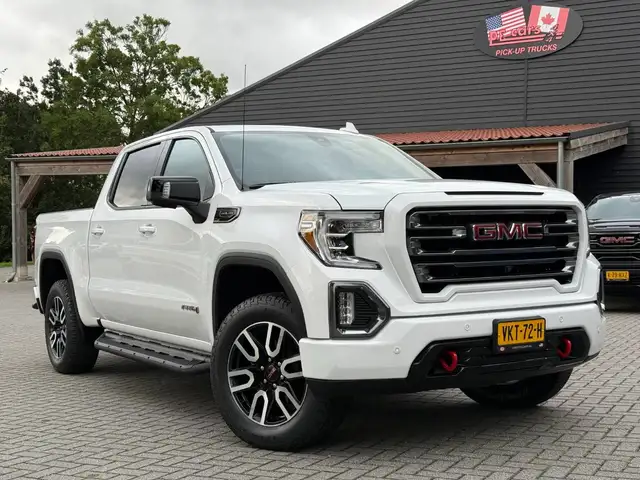GMC Sierra