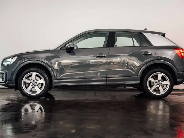 Audi Q2 view 2