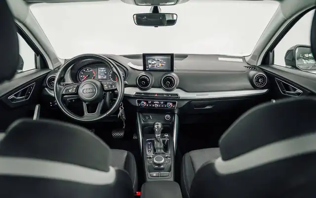 Audi Q2 view 14