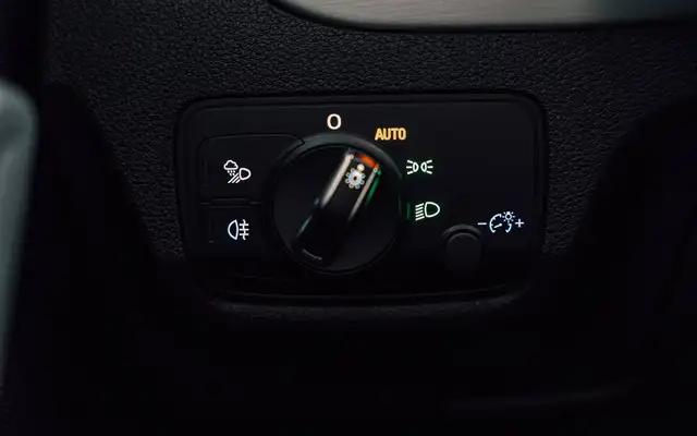 Audi Q2 view 23