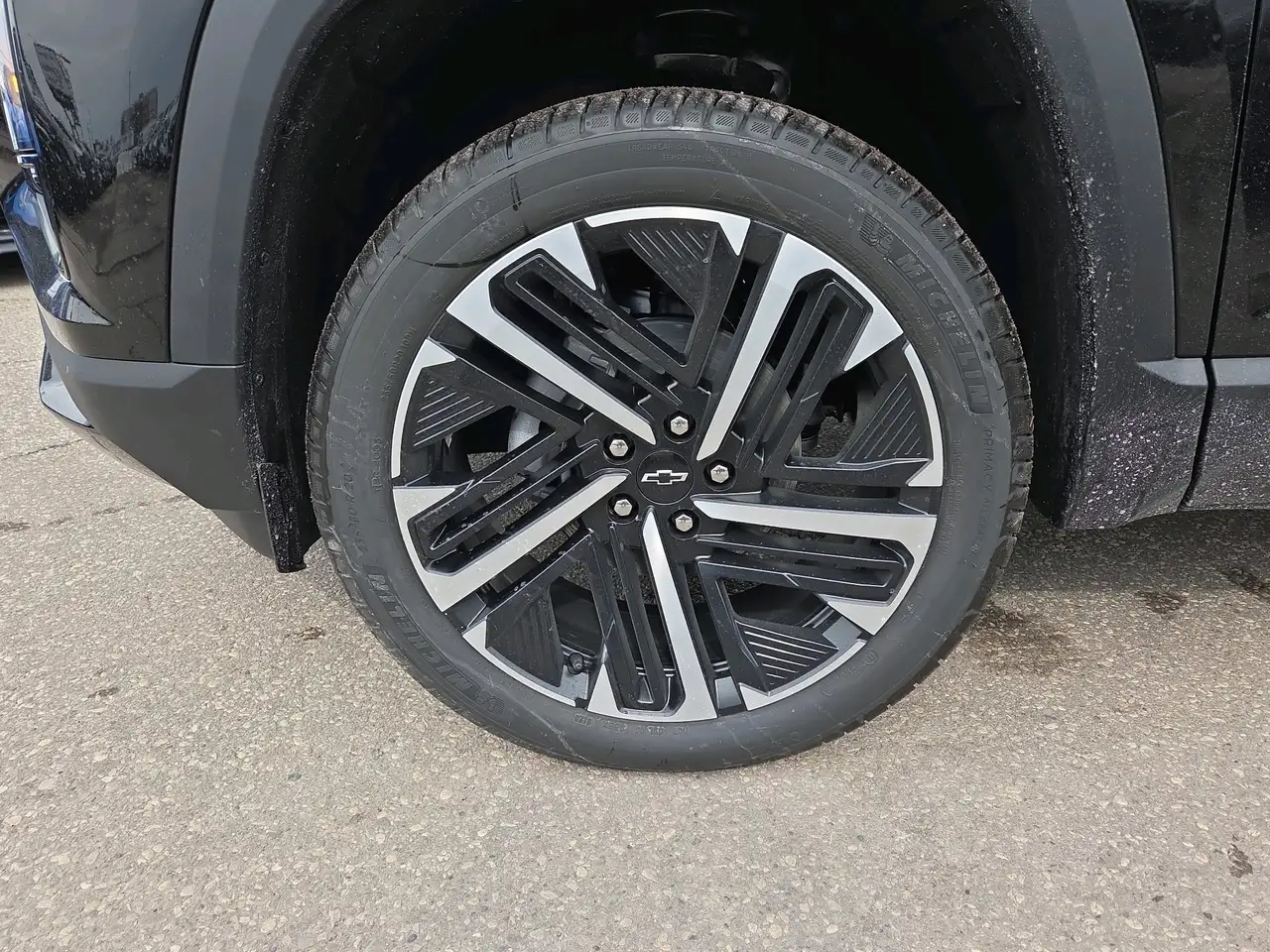 Chevrolet Equinox снимка Chevrolet Equinox