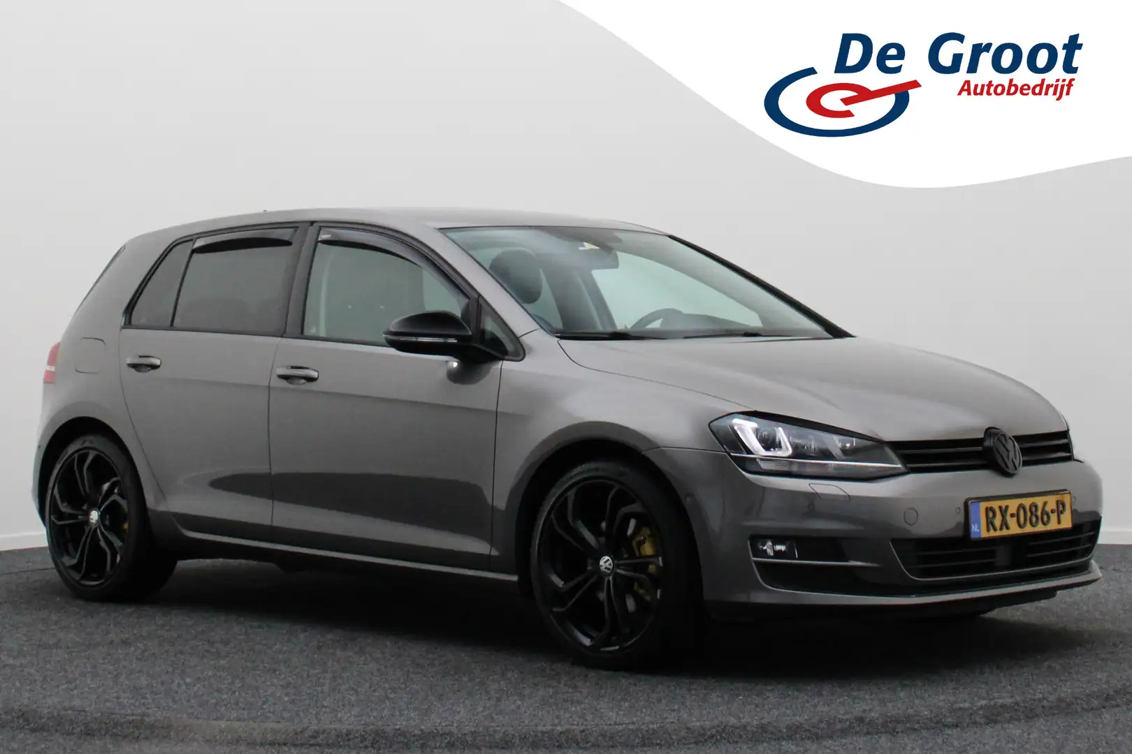 Volkswagen Golf 1.4 TSI ACT Business Edition R Connected Grau - 1