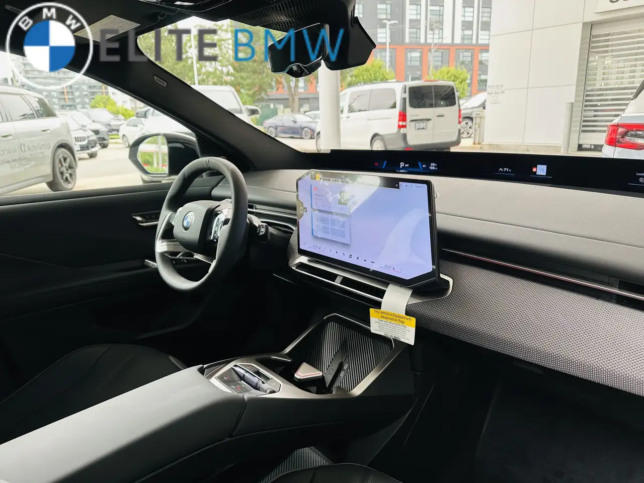 BMW iX3 photo BMW iX3