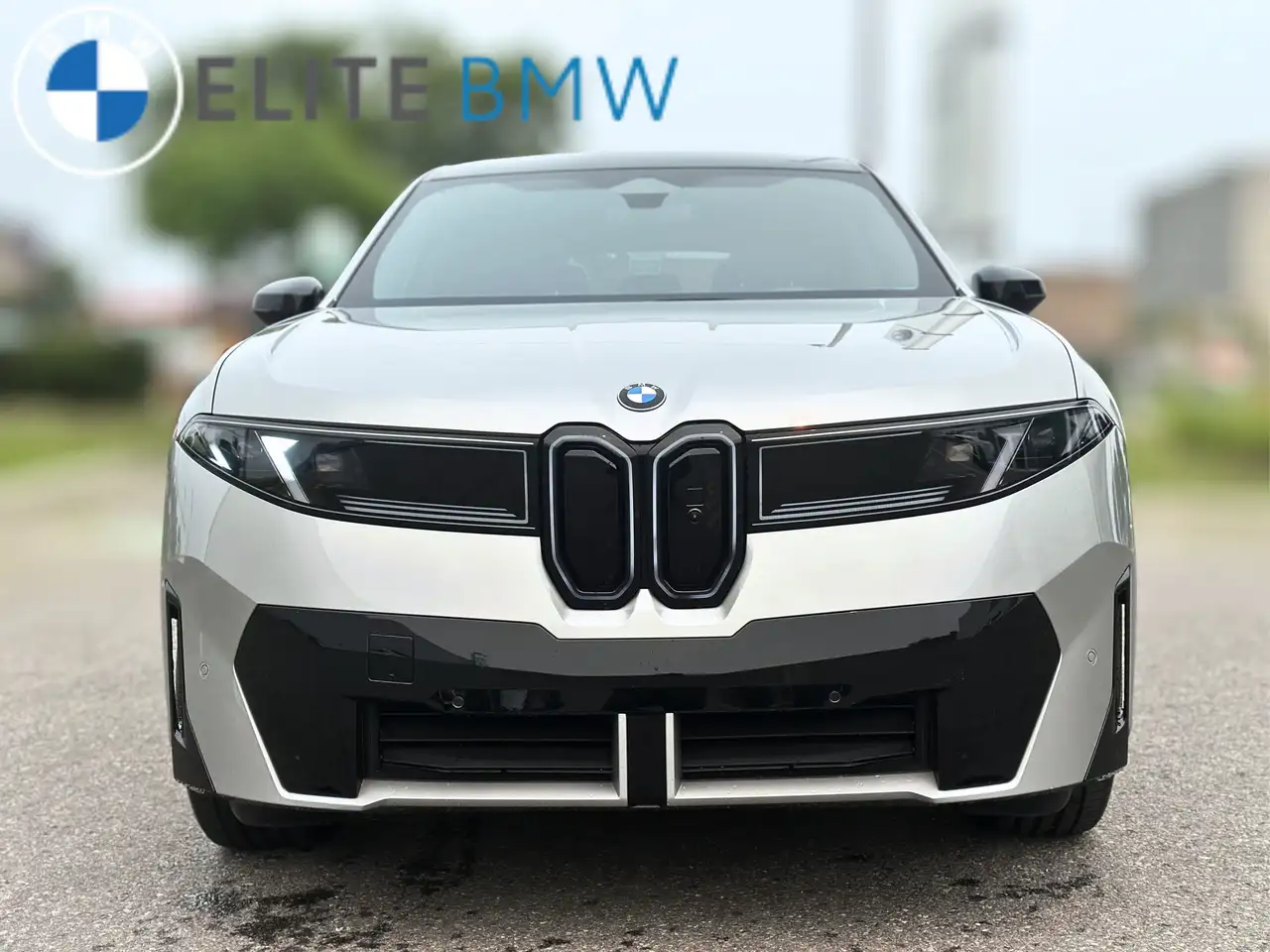 BMW iX3 photo BMW iX3