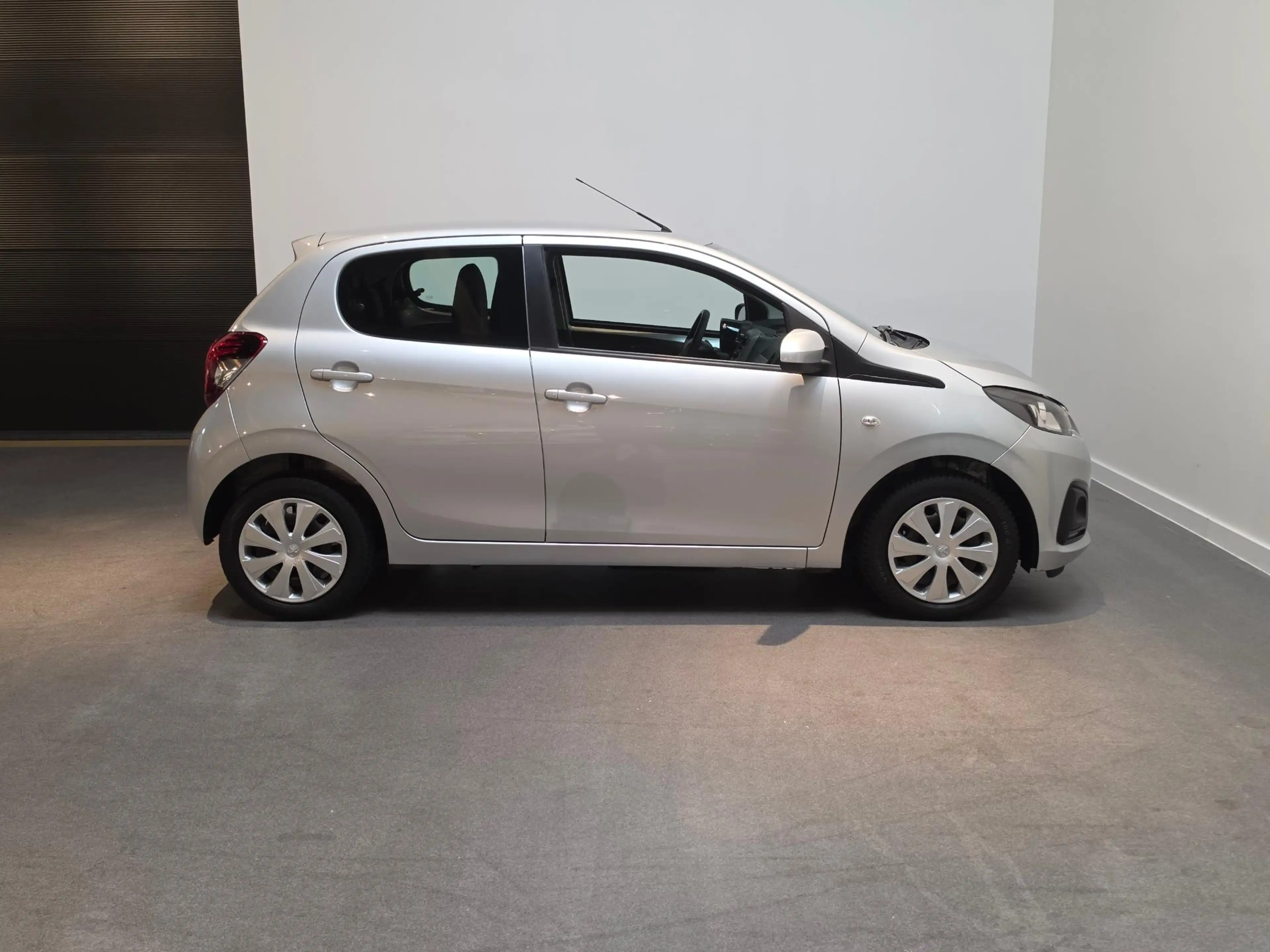 Peugeot 108 1.0 e-VTi Active - Apple Carplay/Android Auto - Ai — photo 4