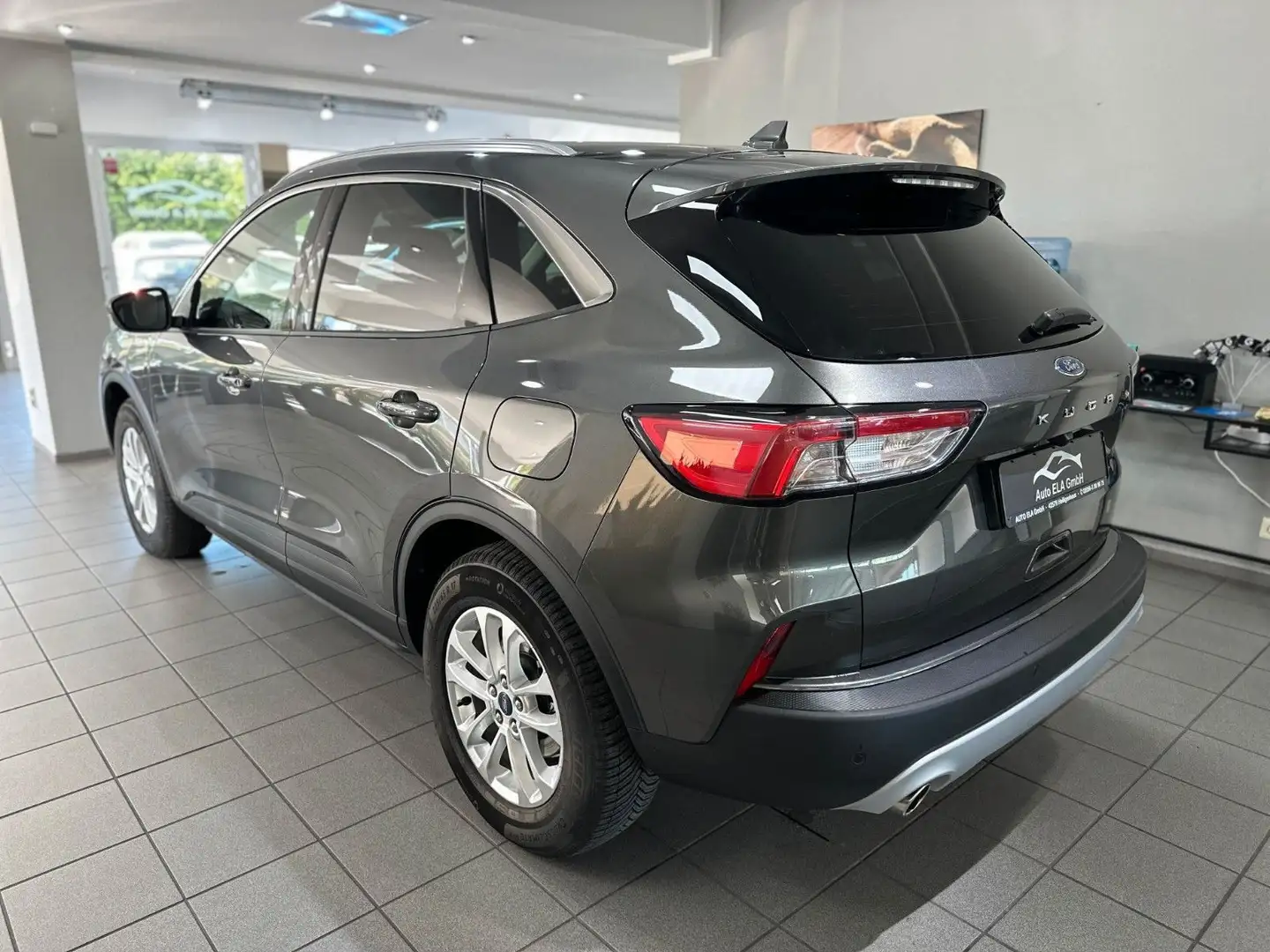 Ford Kuga 2.5 Plug-In Hybrid Titanium X 1.Hand|Leder Grau - 2