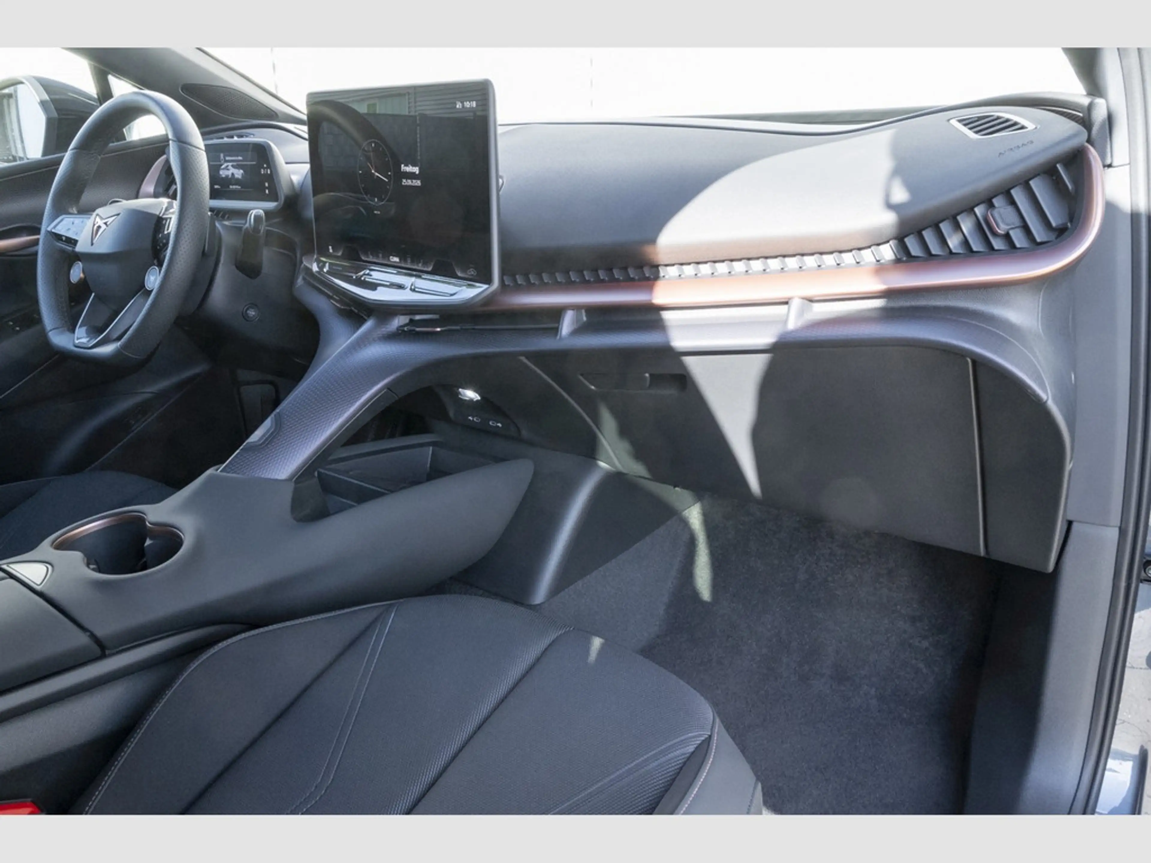 CUPRA Tavascan endurance 82kWh LED|Navi|Wärmep.|Ganzj.Reifen — photo 9