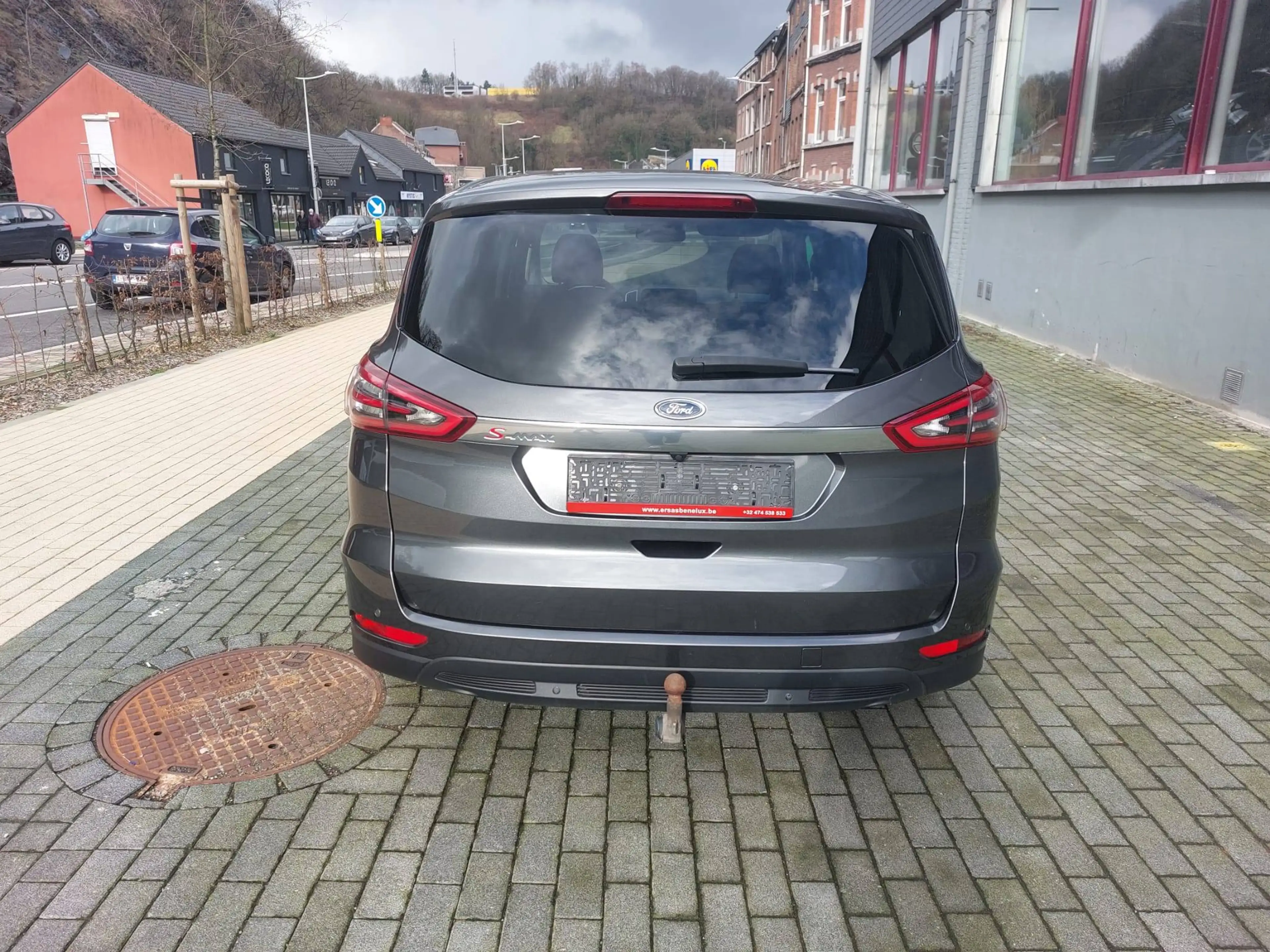 Ford S-Max 2.0 TDCi Titanium 150CH (EU6.2) 7 PLACES GARANTIE — photo 4