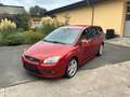 Ford Focus Focus Turnier Turnier 1.6 16V Aut. Ghia Rot - thumbnail 1