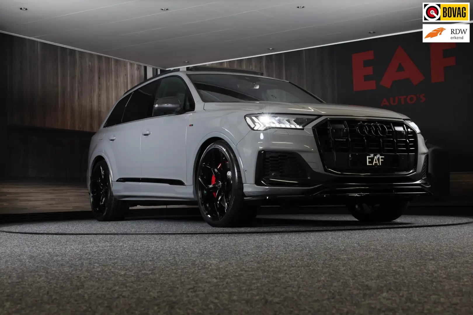 Audi Q7 55 TFSI e Quattro SQ7 Look / RS Zetels / Massage / Grijs - 1