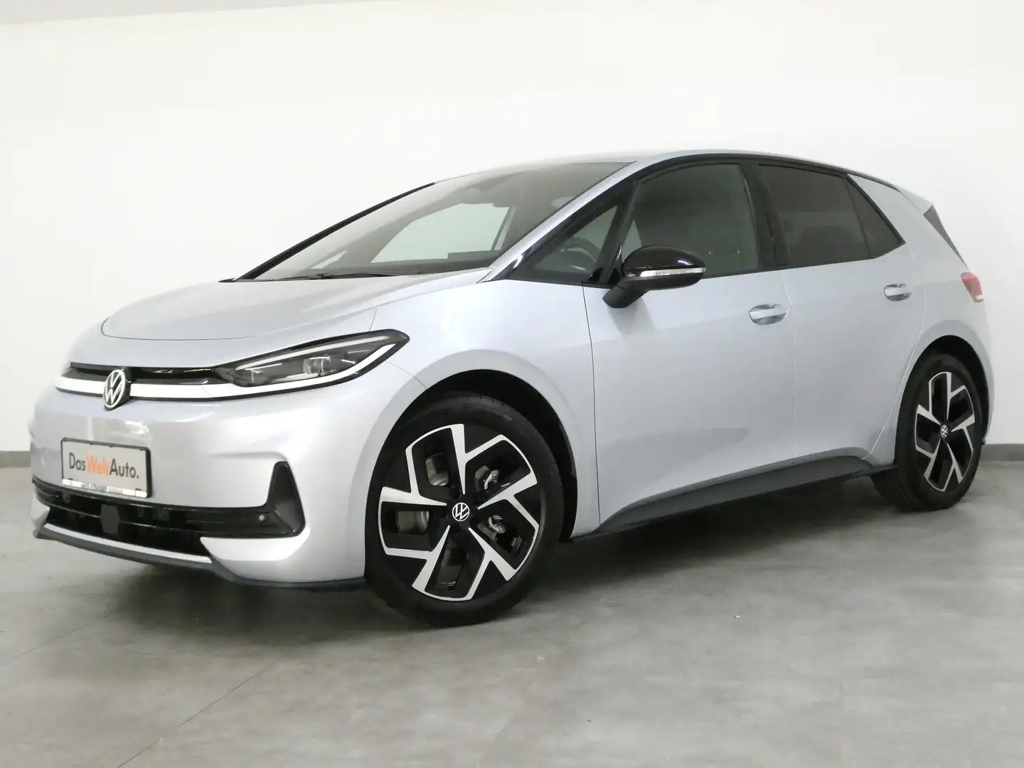 Volkswagen ID.3 ID.3 Neo 125 kW LED Navi Ahk ACC Kamera App DAB Silber - 1