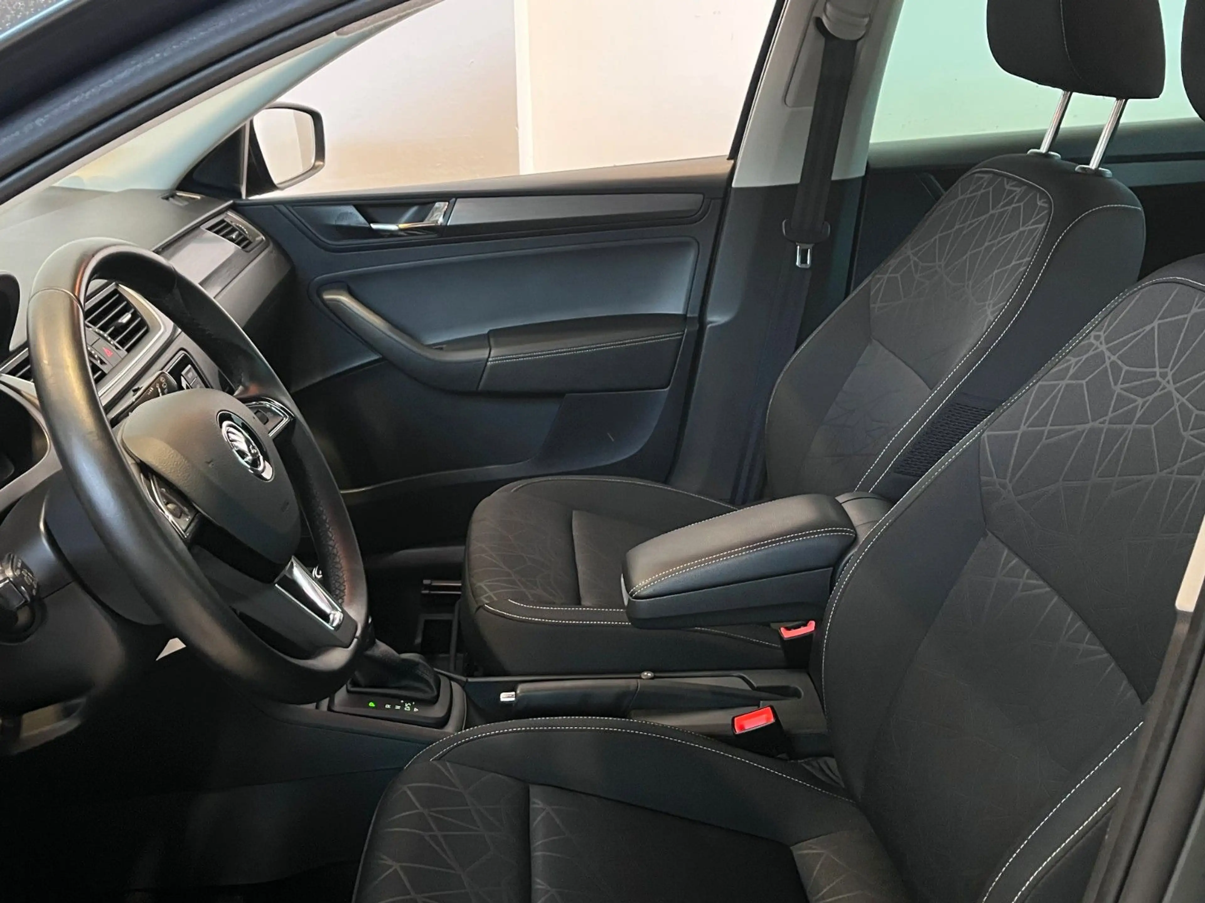 Skoda Rapid/Spaceback Spaceback Clever 1.4 — photo 9