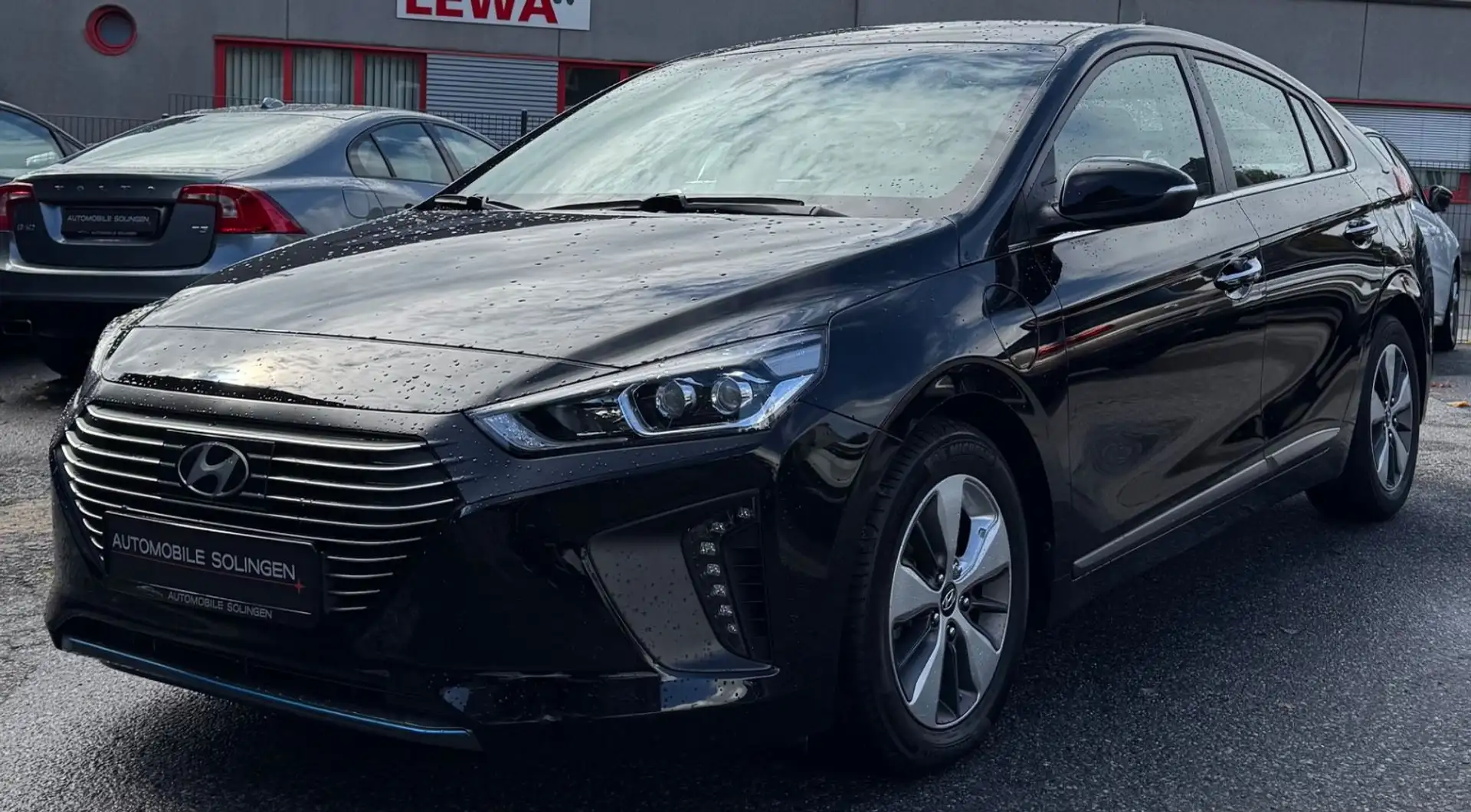 Hyundai IONIQ Ioniq Premium Plug-In Hybrid NAV+SHZ+RFK+ Schwarz - 1