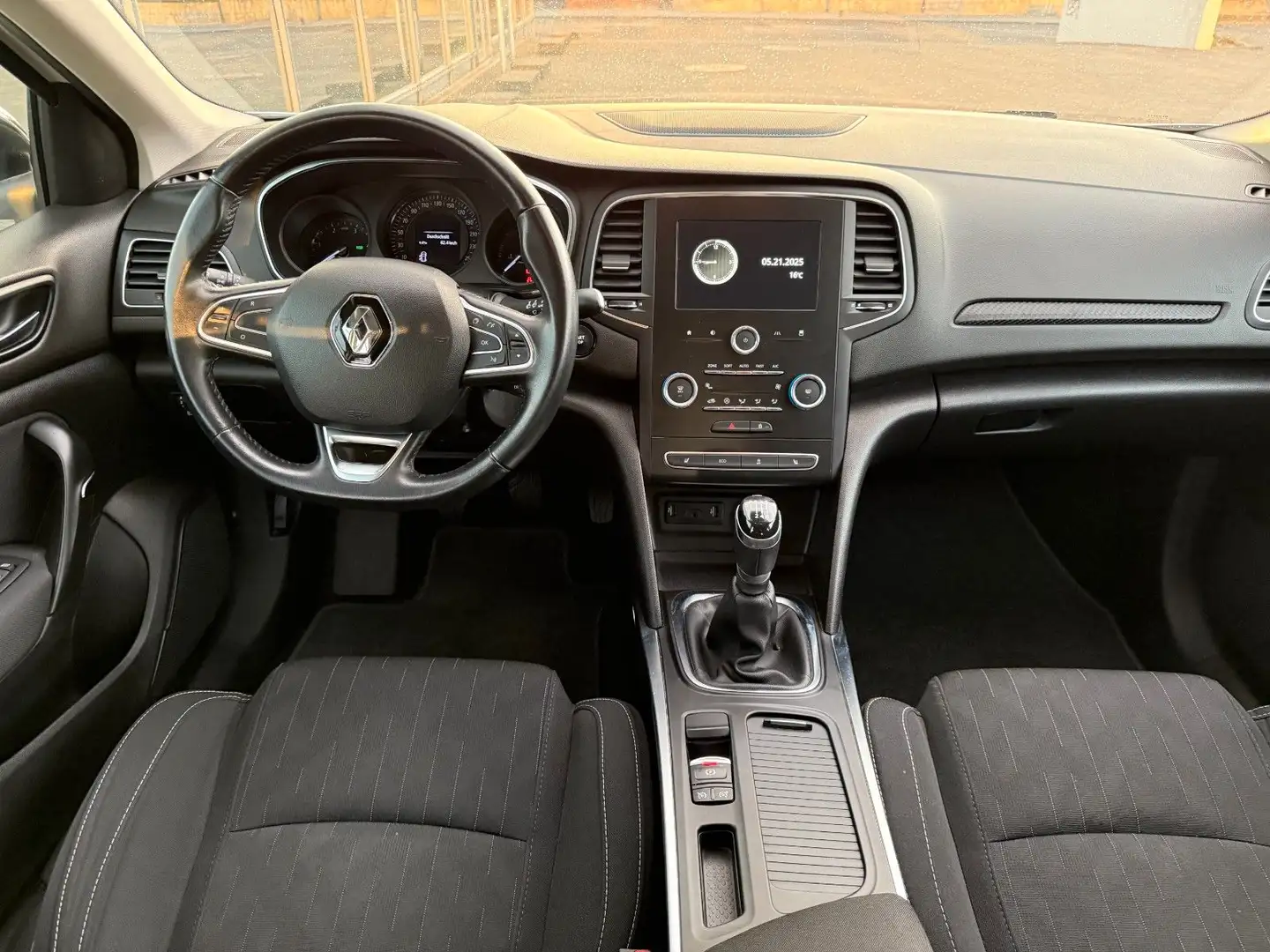 Renault Megane IV Grandtour Limited Navi Kamera Weiß - 2