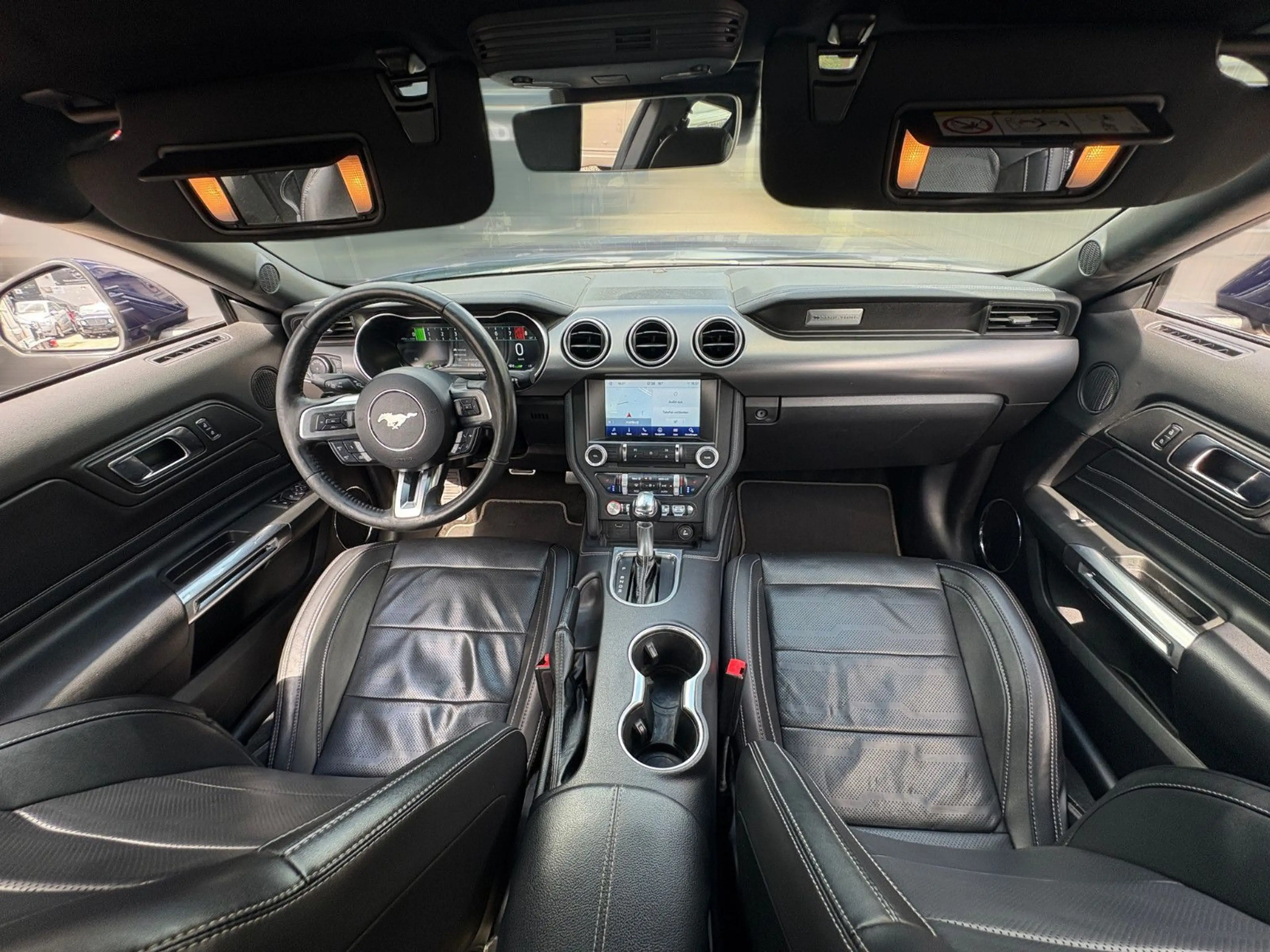Ford Mustang 5.0 V8 GT Automatik 1.Hd SVT ACC DEUTSCH — photo 2
