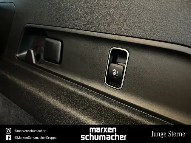Mercedes-Benz 450 view 15